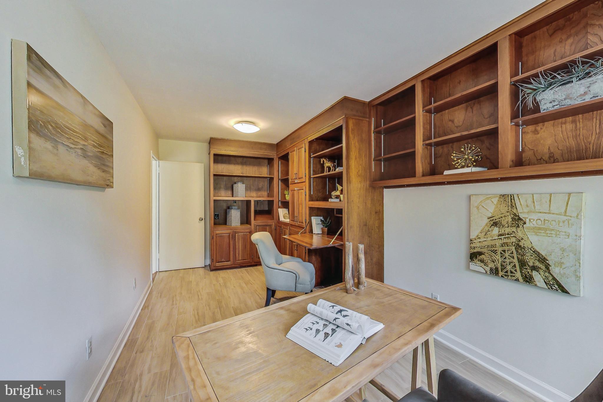 PINEHURST VILLAGE - Residential