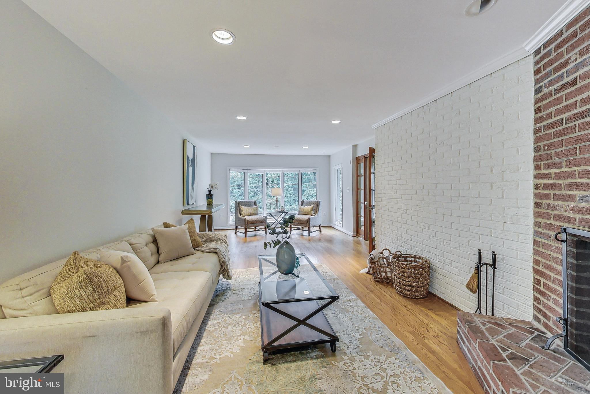 PINEHURST VILLAGE - Residential