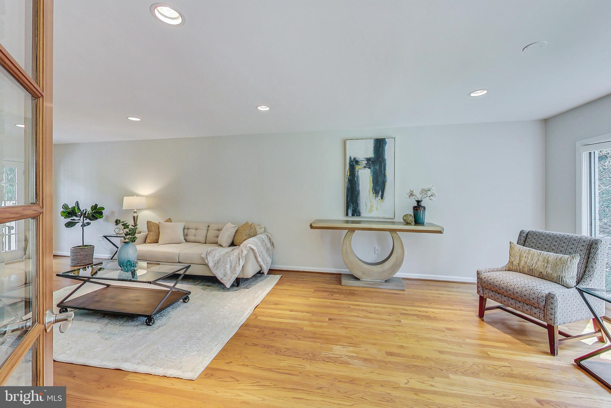 PINEHURST VILLAGE - Residential