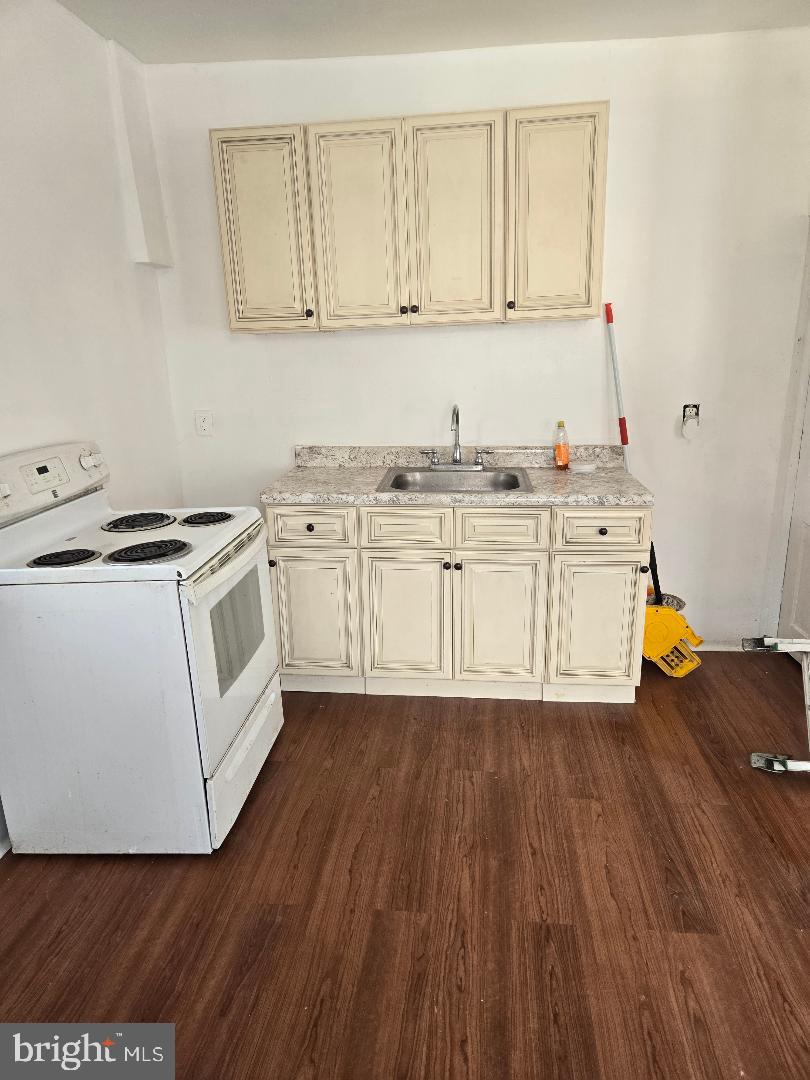 KINGSESSING - Residential