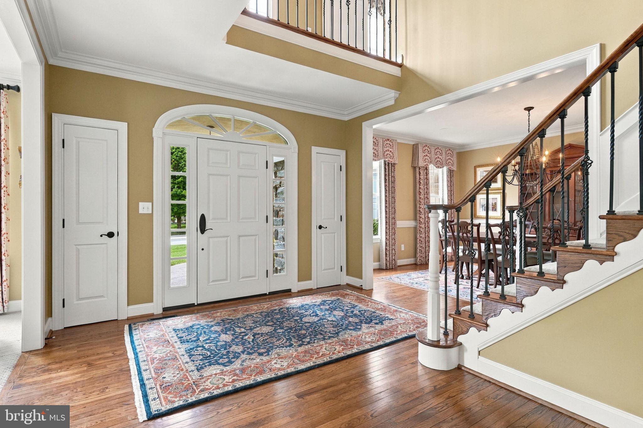 1005 HIDDEN HOLLOW LANE