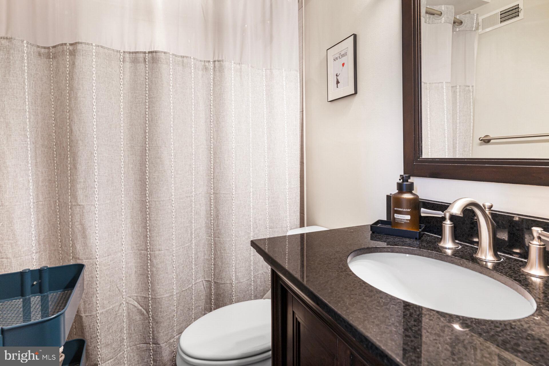 NORTHERN LIBERTIES - Commercial Sale