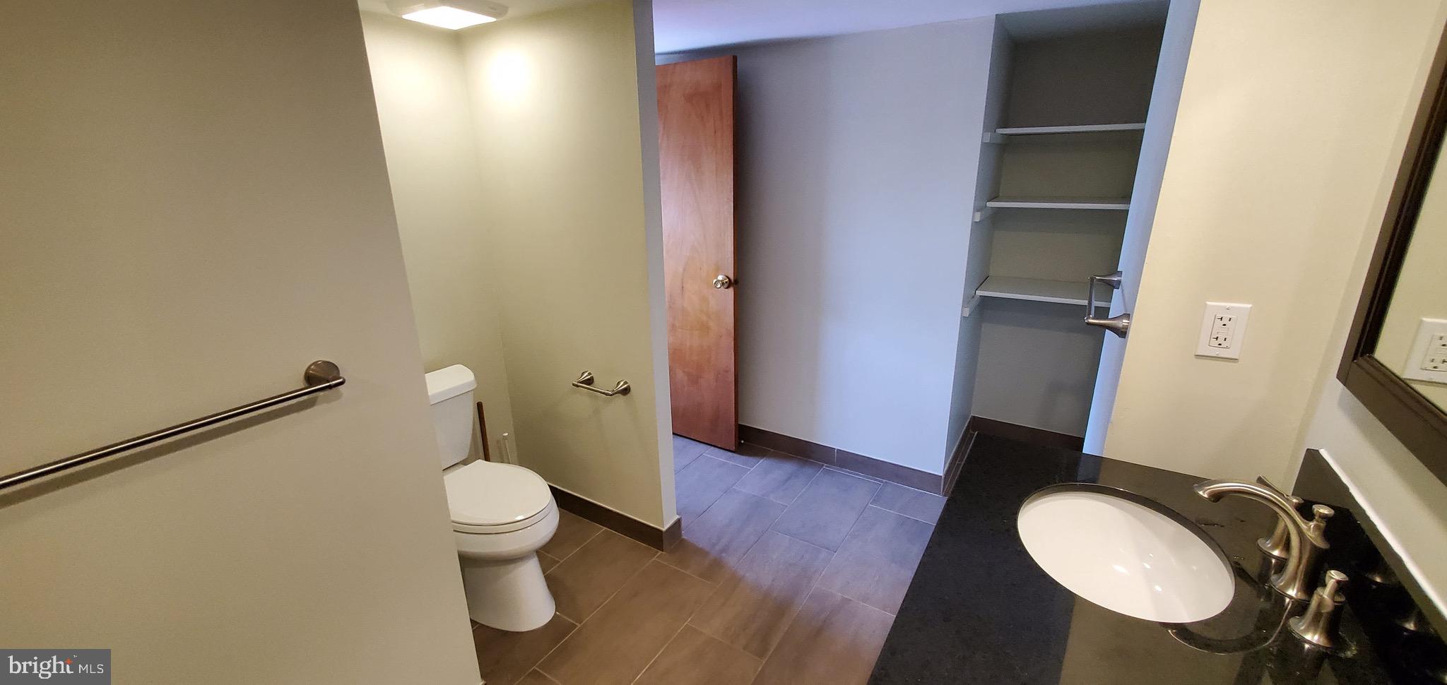 NORTHERN LIBERTIES - Commercial Sale