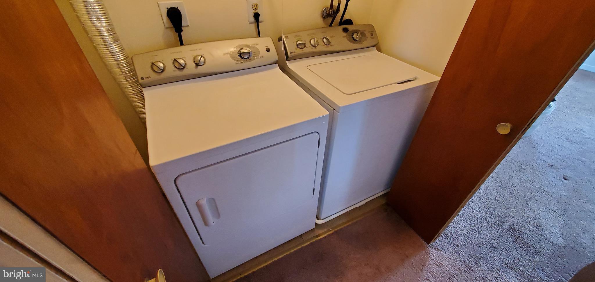 NORTHERN LIBERTIES - Commercial Sale