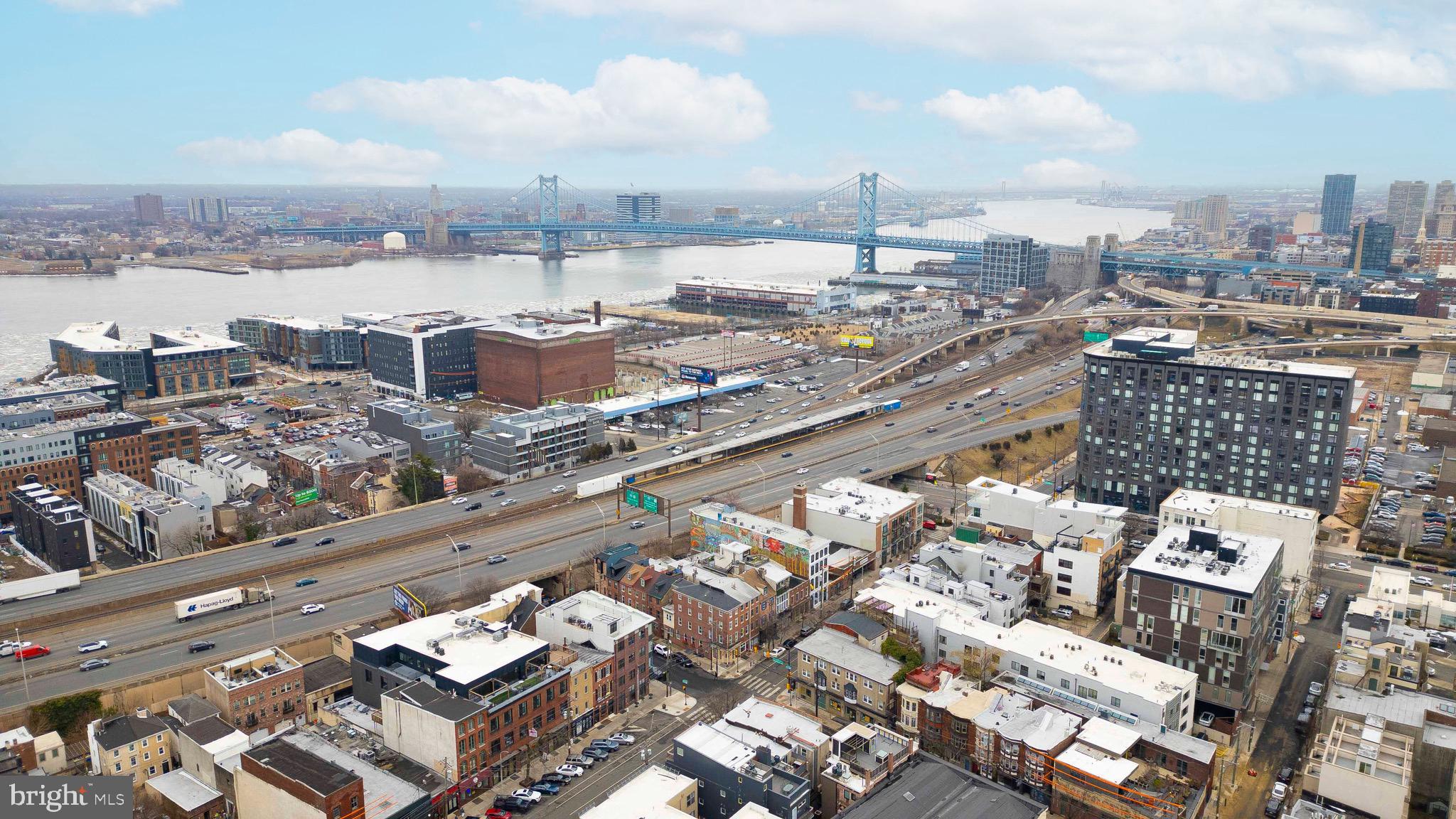 NORTHERN LIBERTIES - Commercial Sale