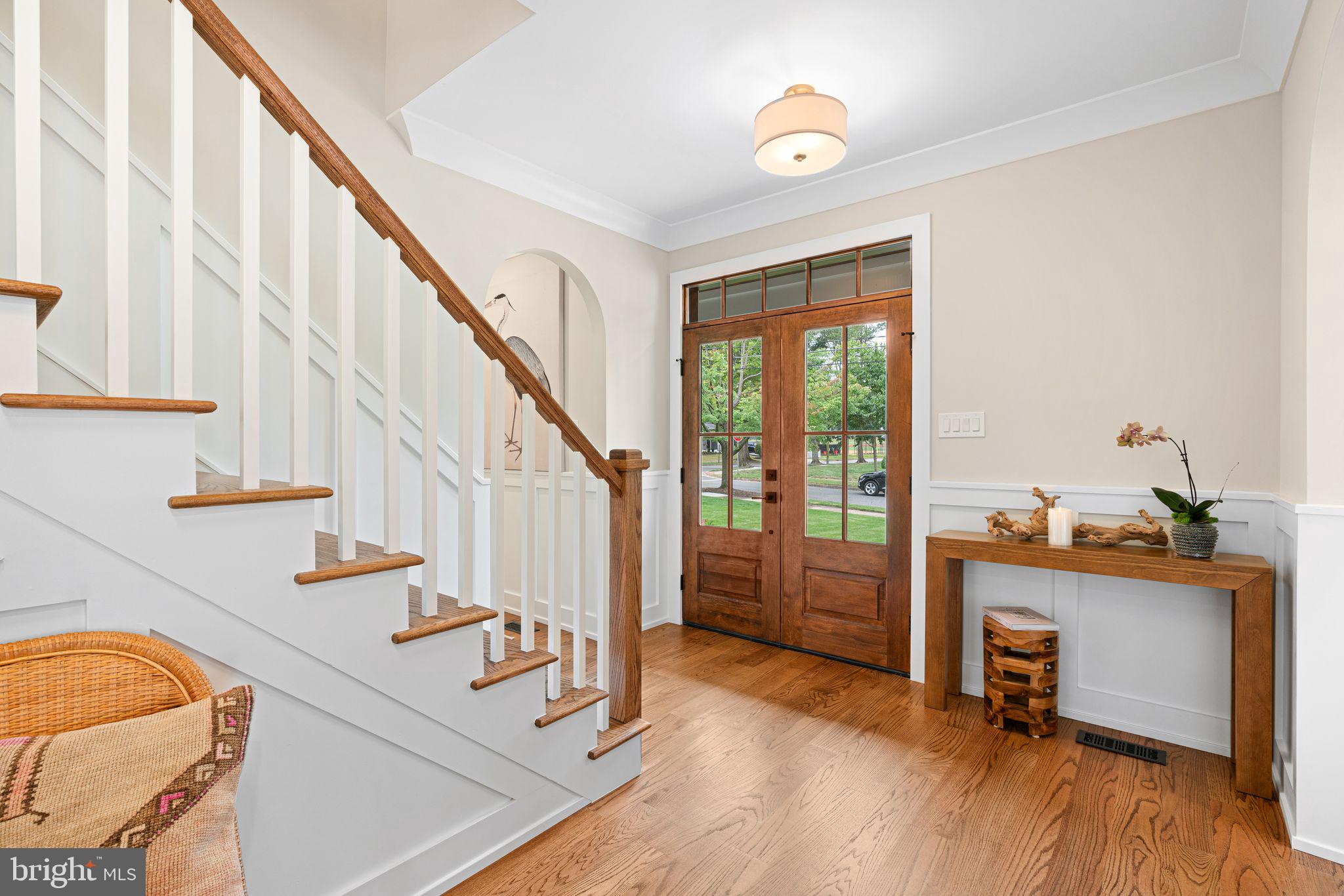 801 CEDAR AVENUE