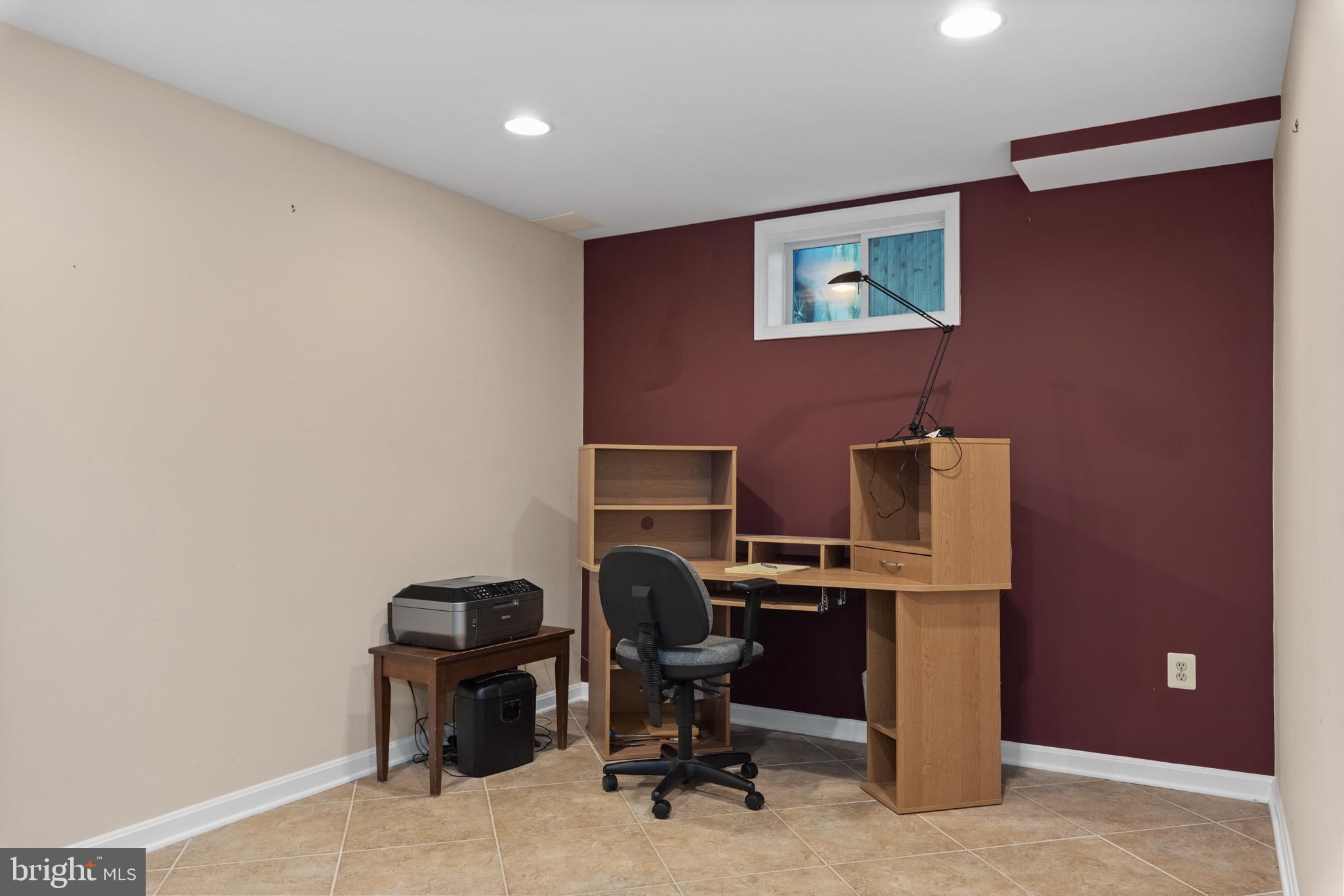 EASTPORT - Residential