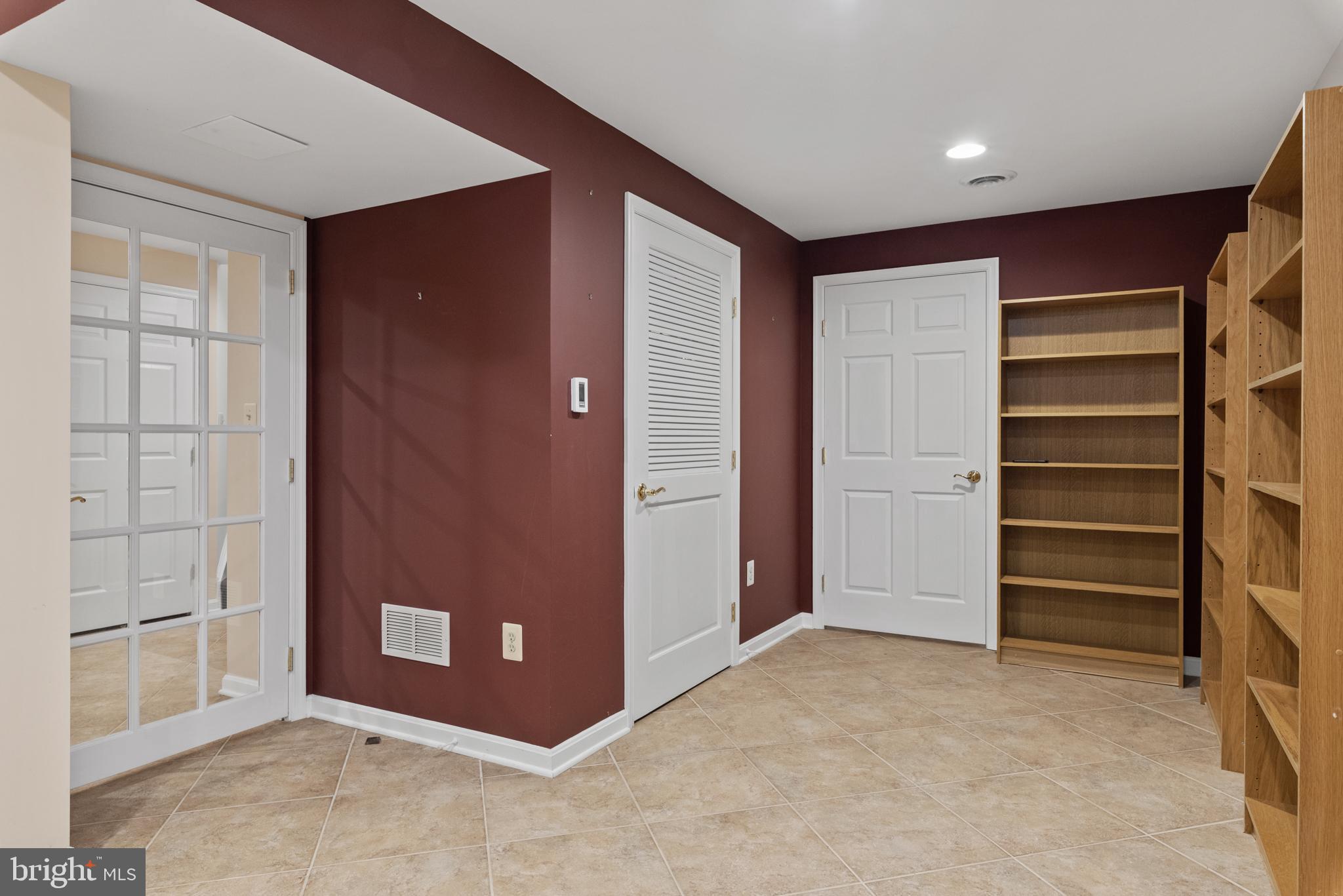 EASTPORT - Residential