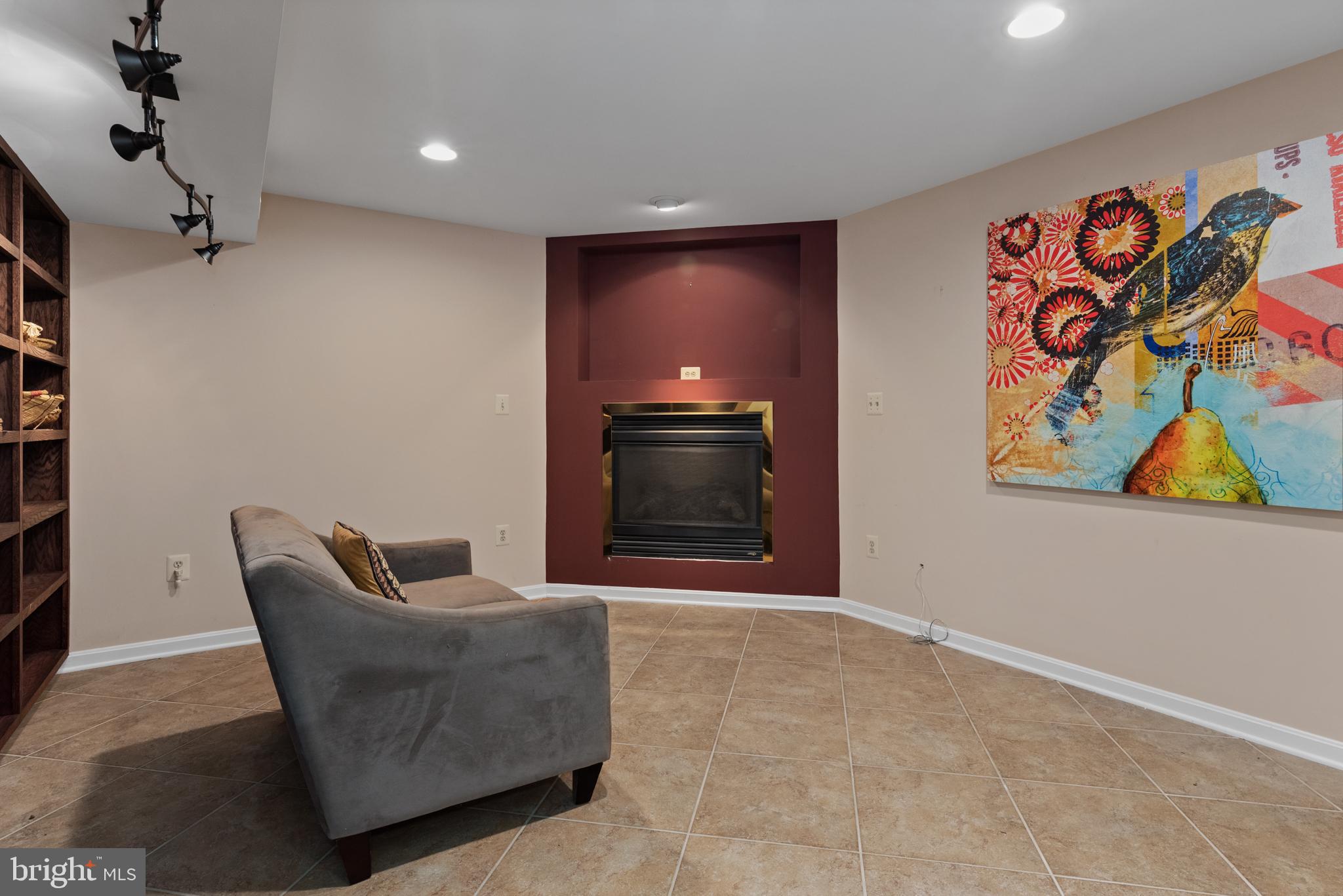 EASTPORT - Residential