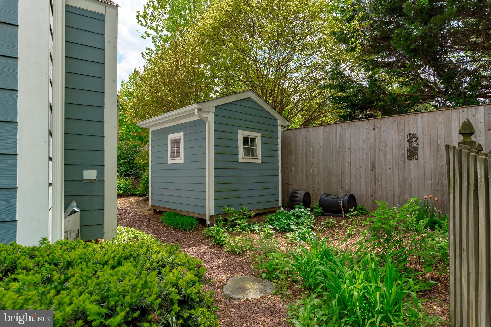 EASTPORT - Residential