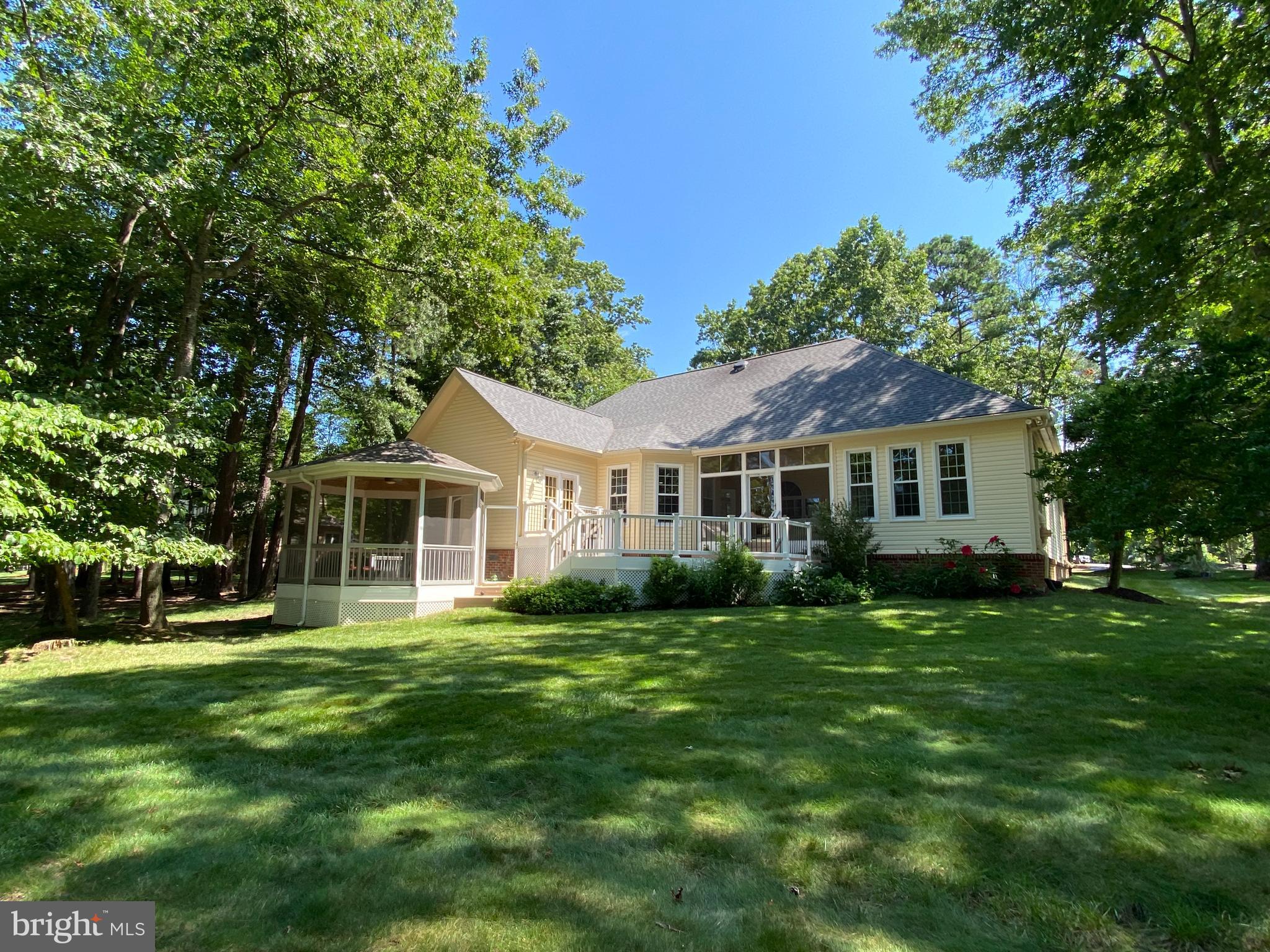 FAWN LAKE - Residential