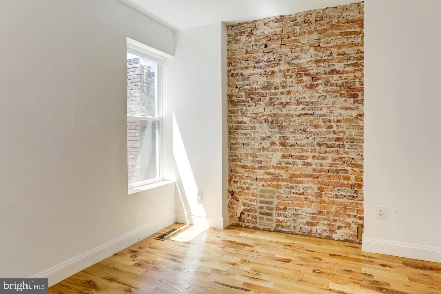 HAMPDEN HISTORIC DISTRICT - Residential