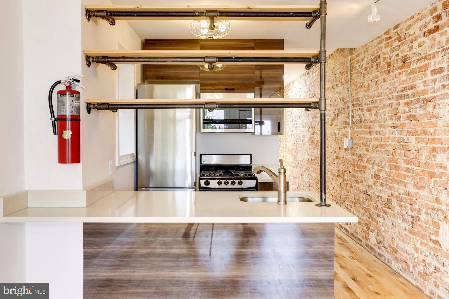 HAMPDEN HISTORIC DISTRICT - Residential