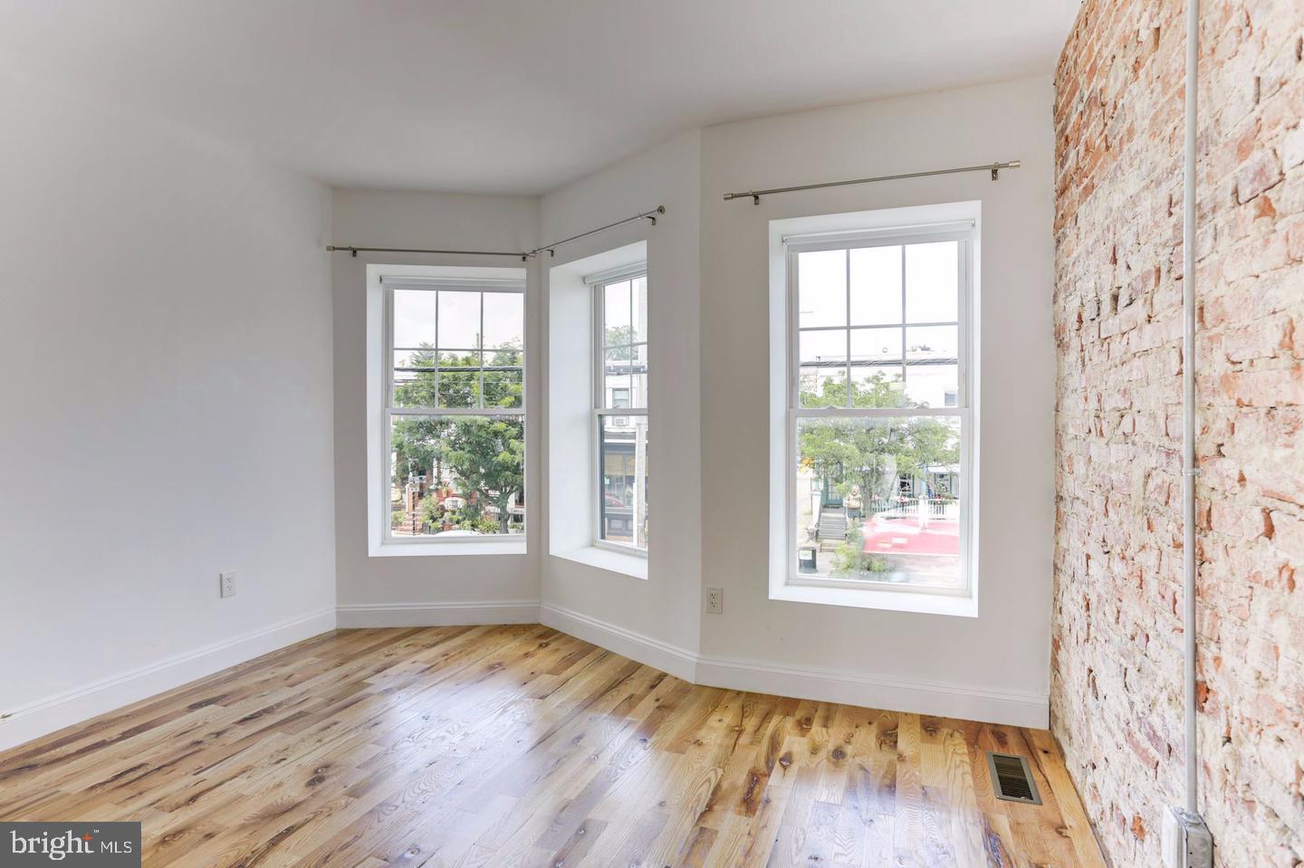 HAMPDEN HISTORIC DISTRICT - Residential