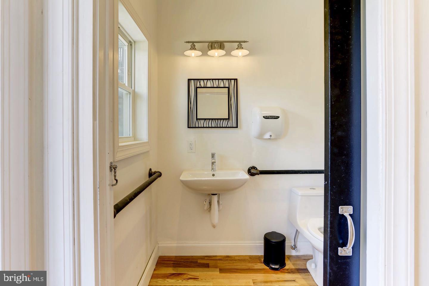 HAMPDEN HISTORIC DISTRICT - Residential