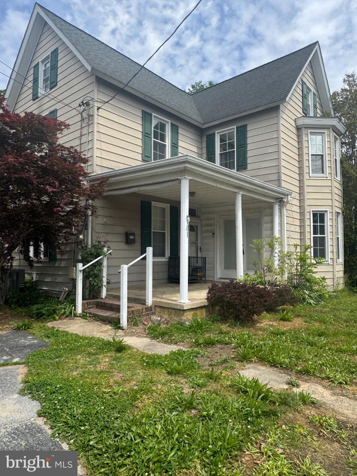 101 W CAMDEN WYOMING AVENUE