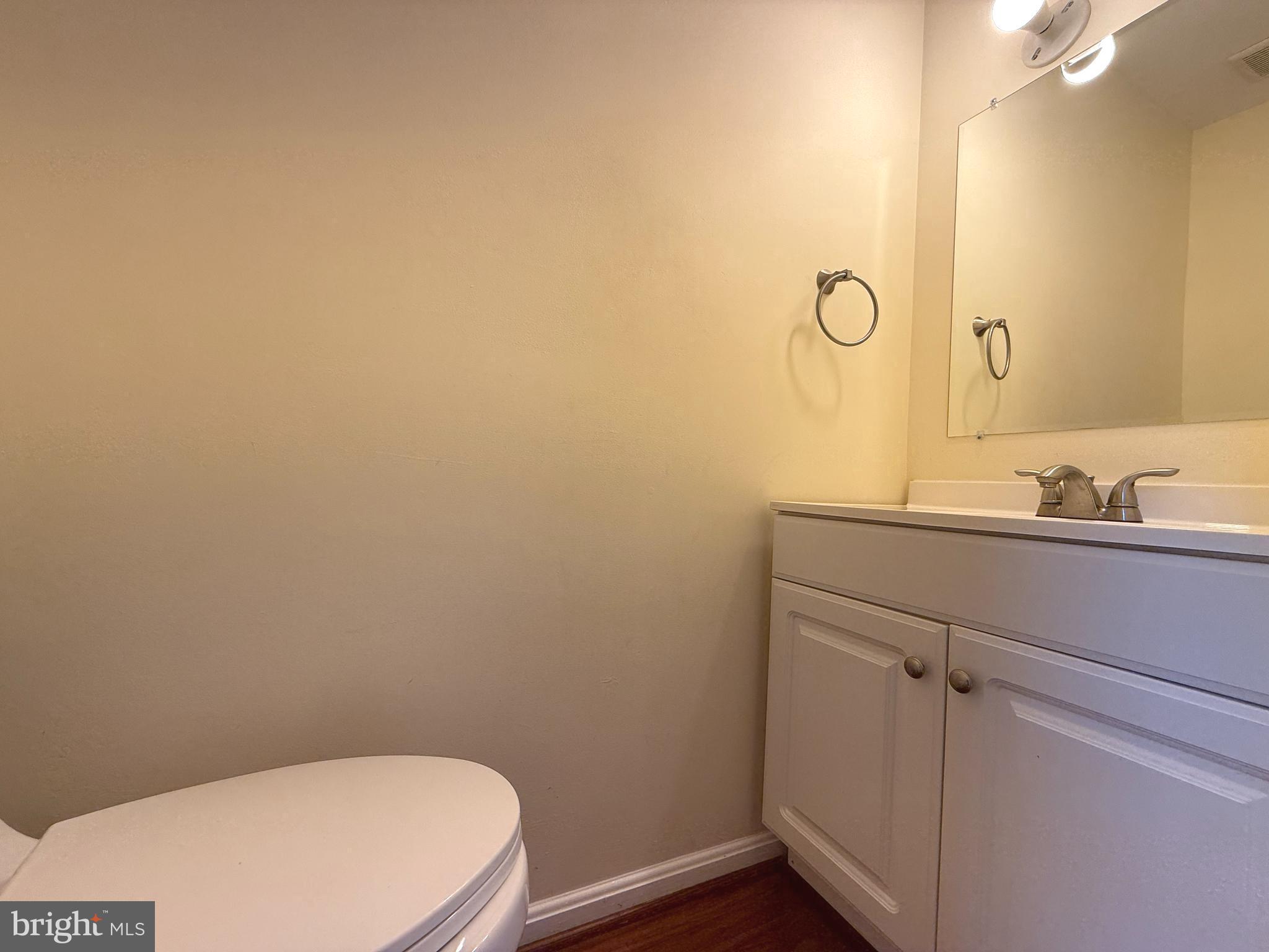 DOMINION STATION - Residential Lease