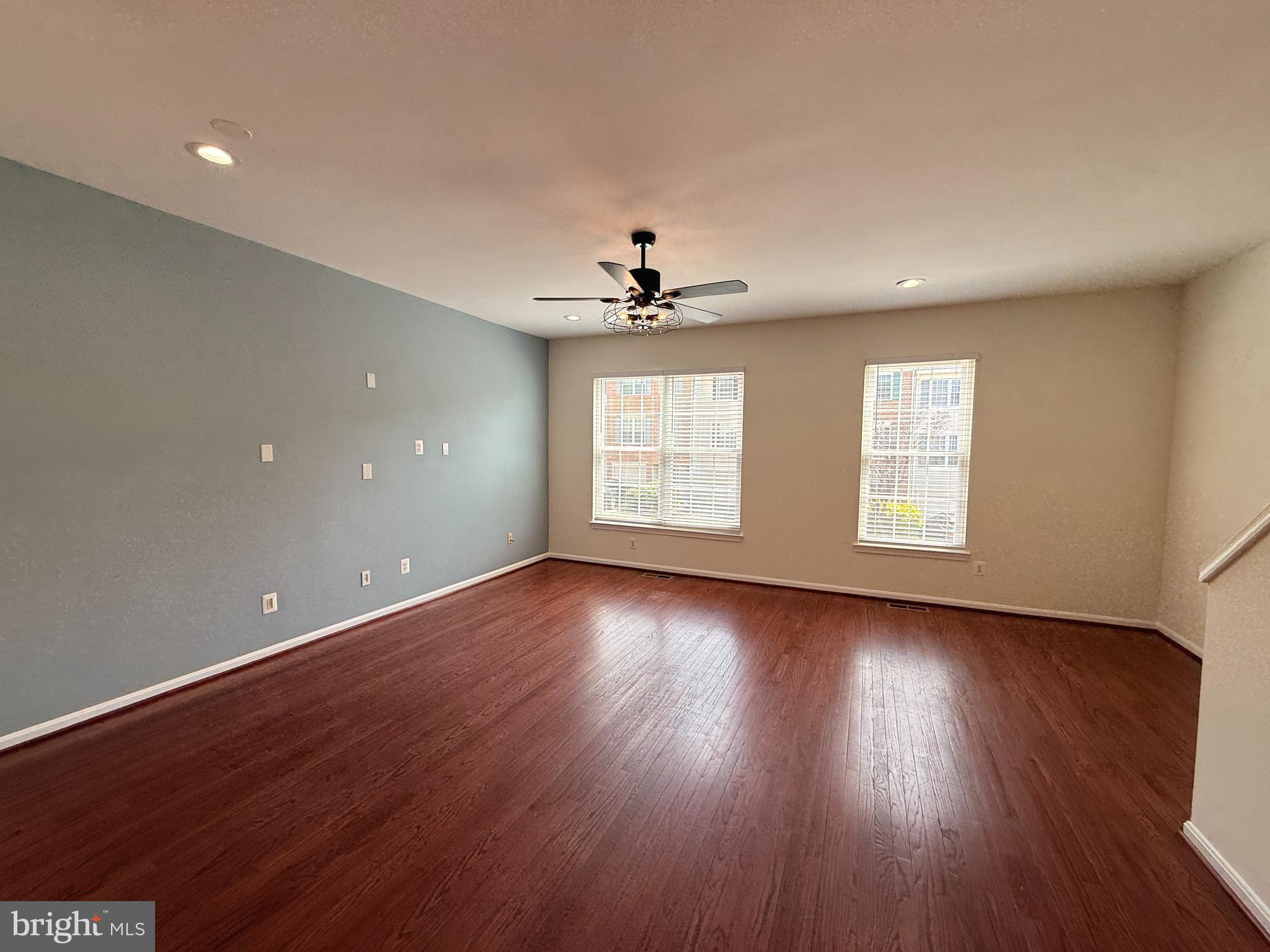 DOMINION STATION - Residential Lease