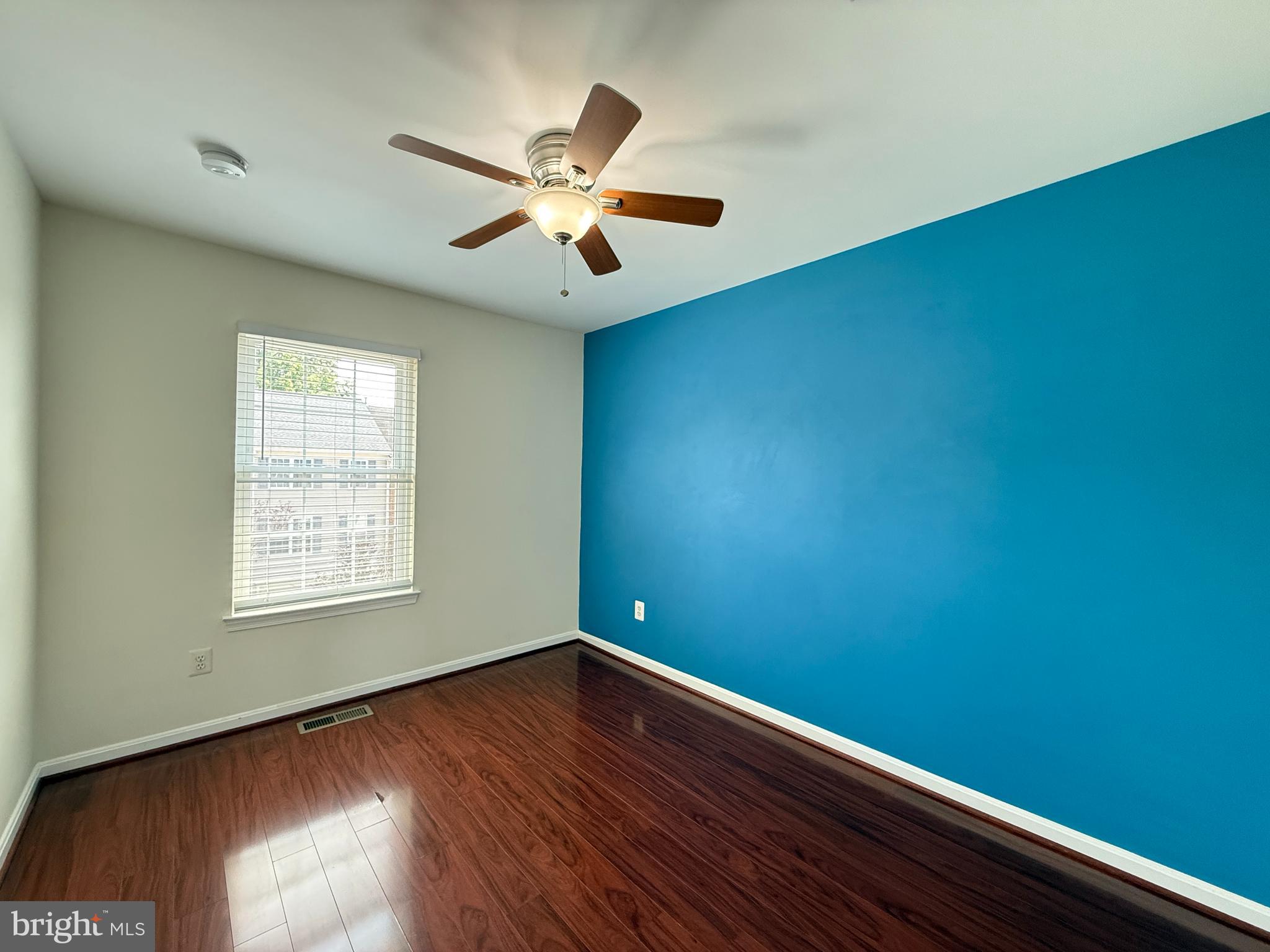 DOMINION STATION - Residential Lease