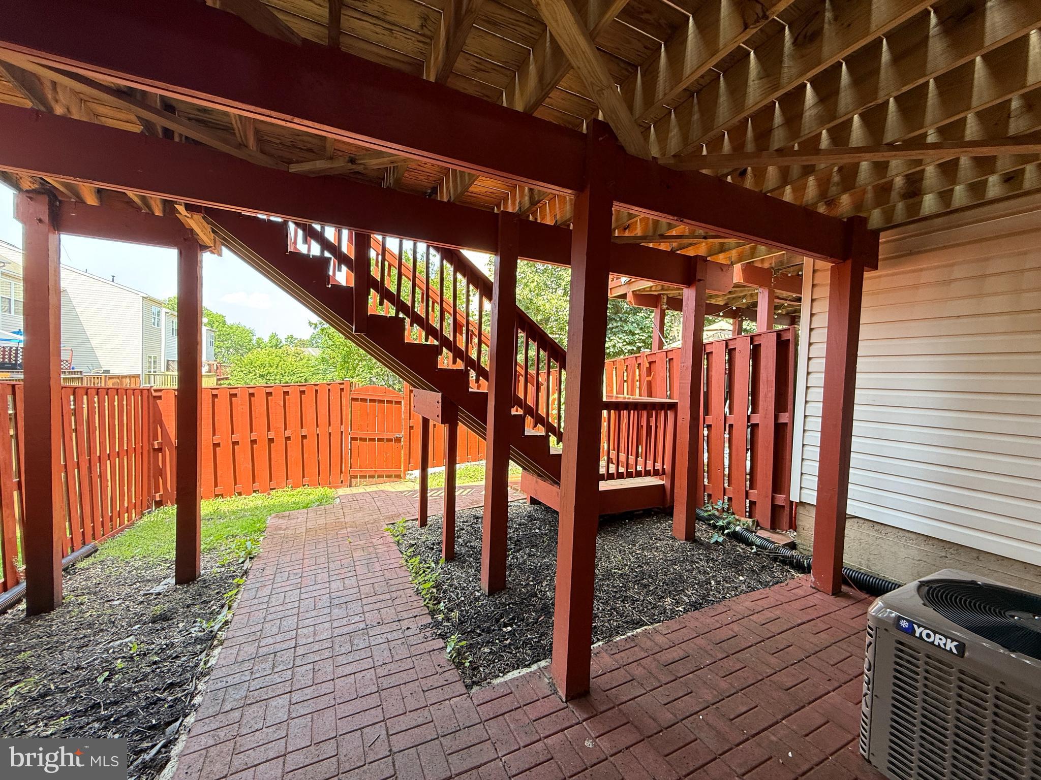 DOMINION STATION - Residential Lease