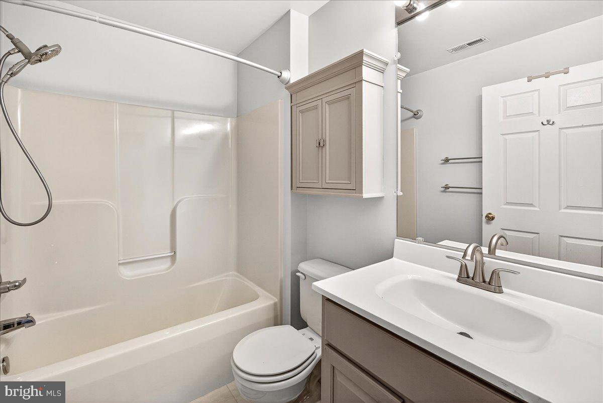 WHITTIER ECHO GLEN - Residential