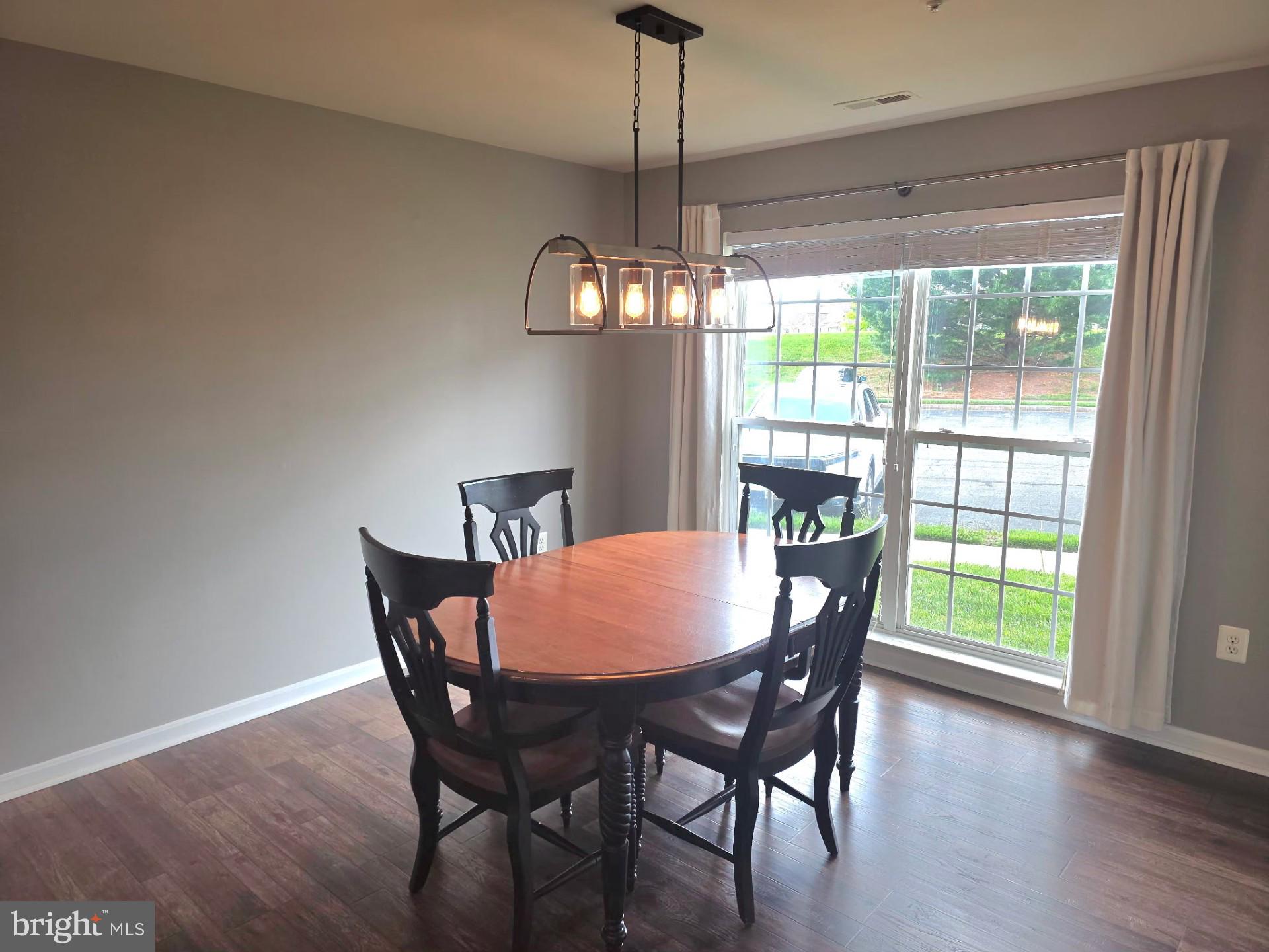 WHITTIER ECHO GLEN - Residential