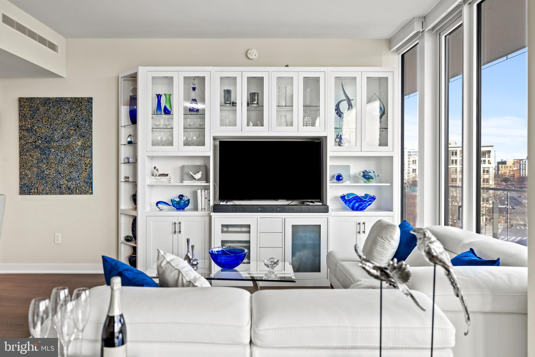 SOUTHWEST WATERFRONT - Residential