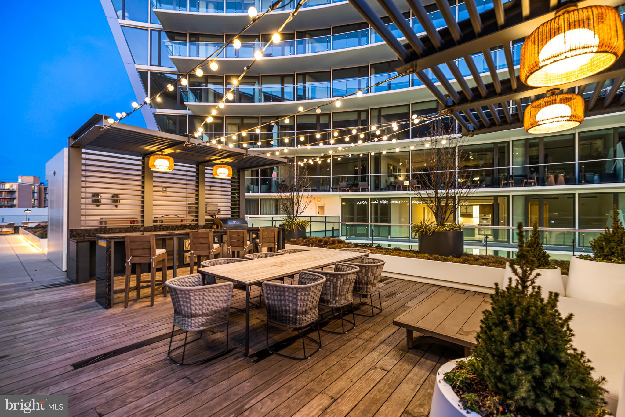 SOUTHWEST WATERFRONT - Residential