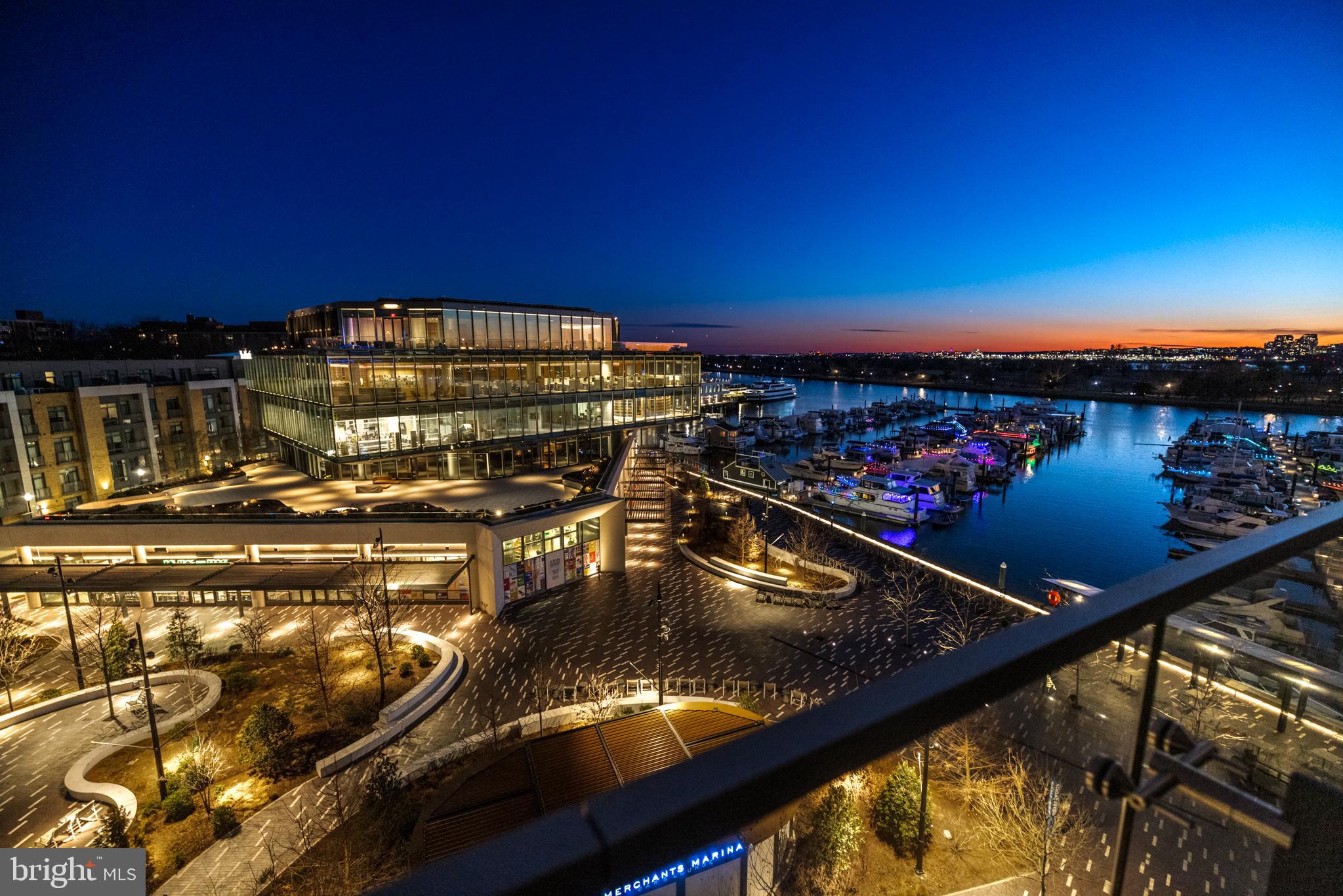 SOUTHWEST WATERFRONT - Residential