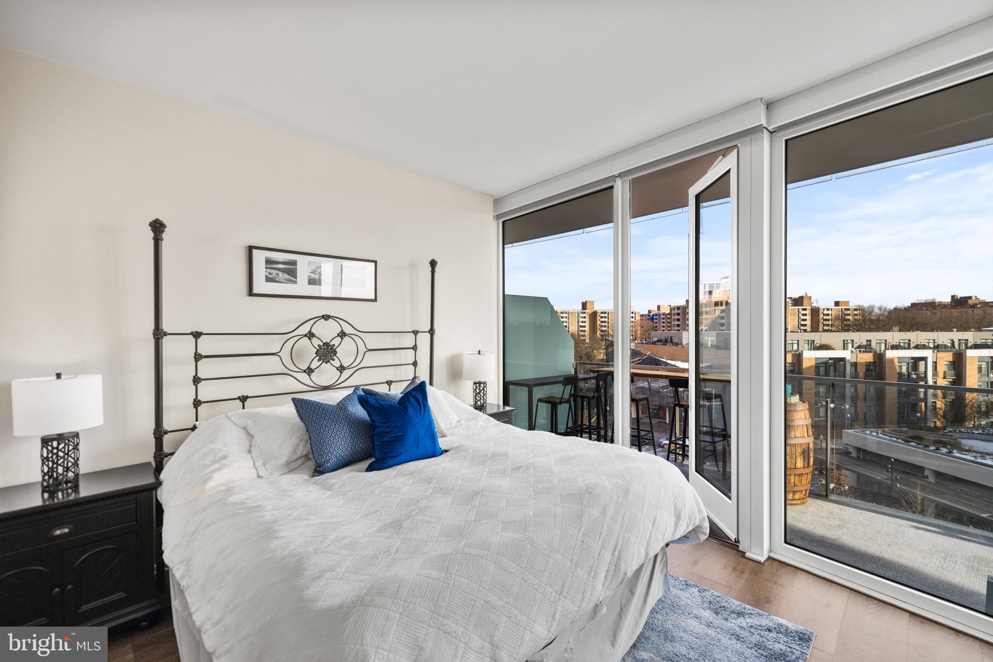 SOUTHWEST WATERFRONT - Residential