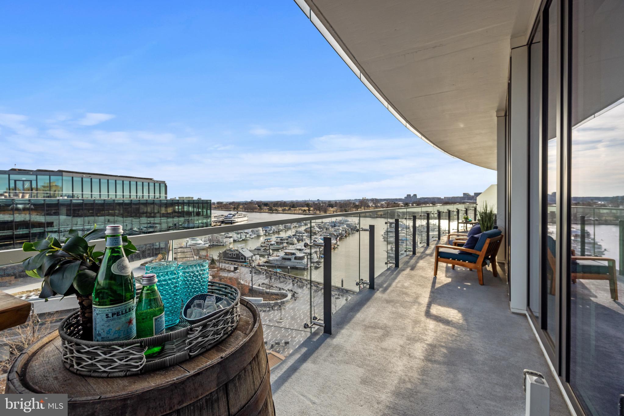 SOUTHWEST WATERFRONT - Residential