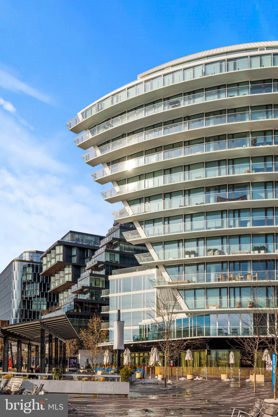 SOUTHWEST WATERFRONT - Residential
