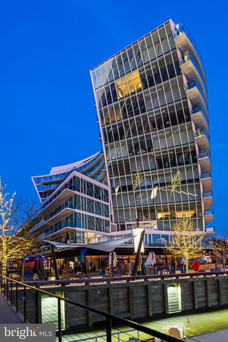SOUTHWEST WATERFRONT - Residential