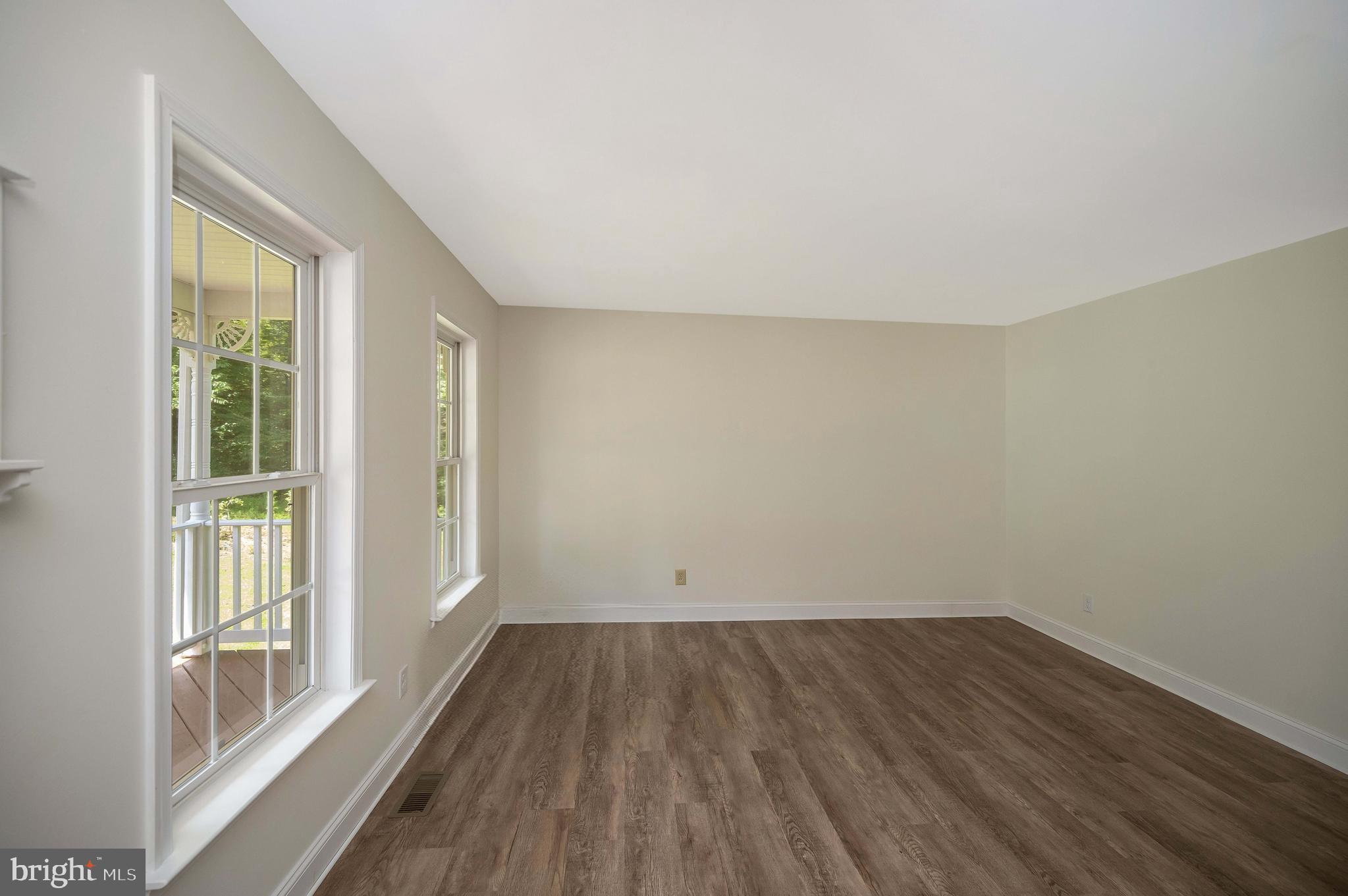 RIVERBEND ESTATES - Residential