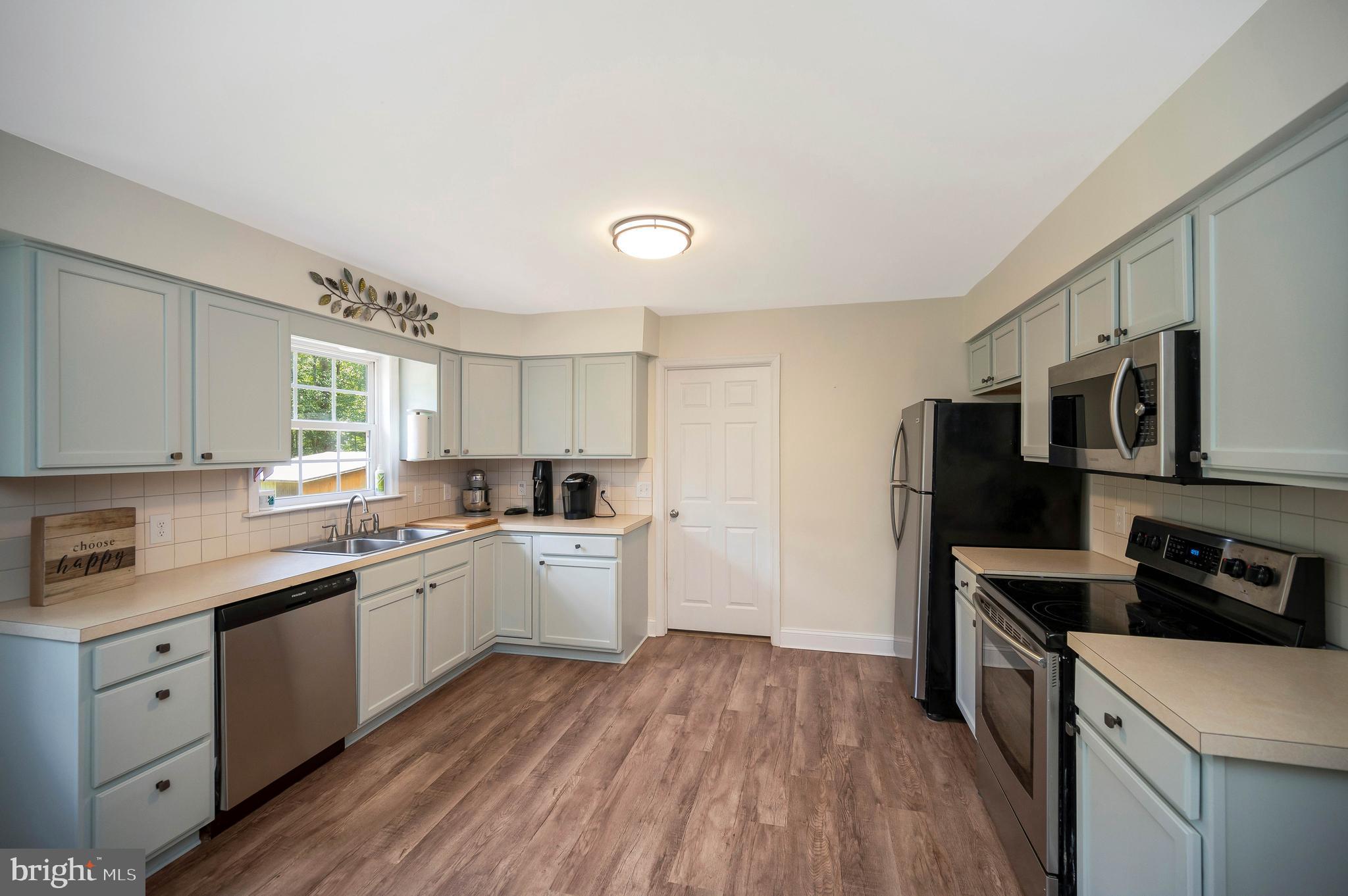 RIVERBEND ESTATES - Residential