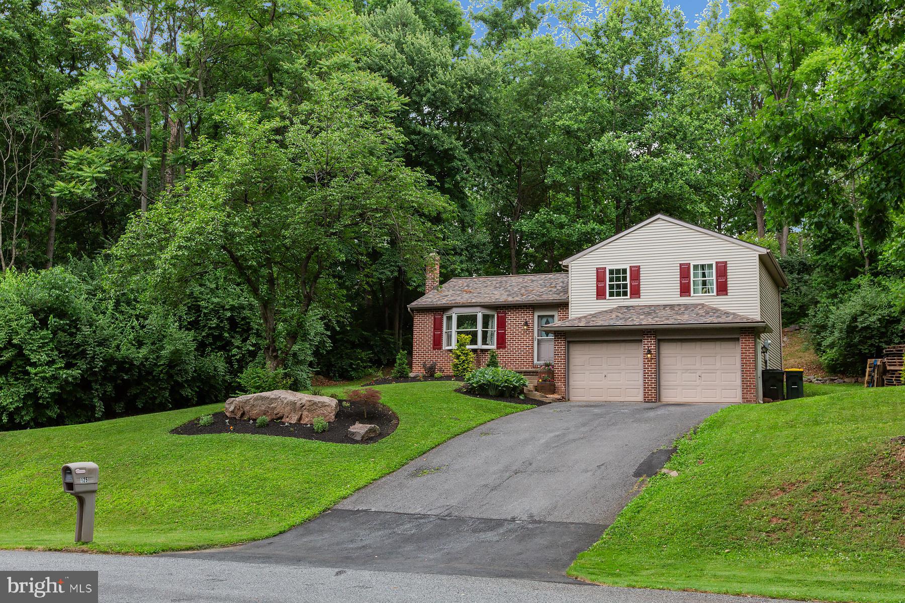 125 BOULDER DRIVE
