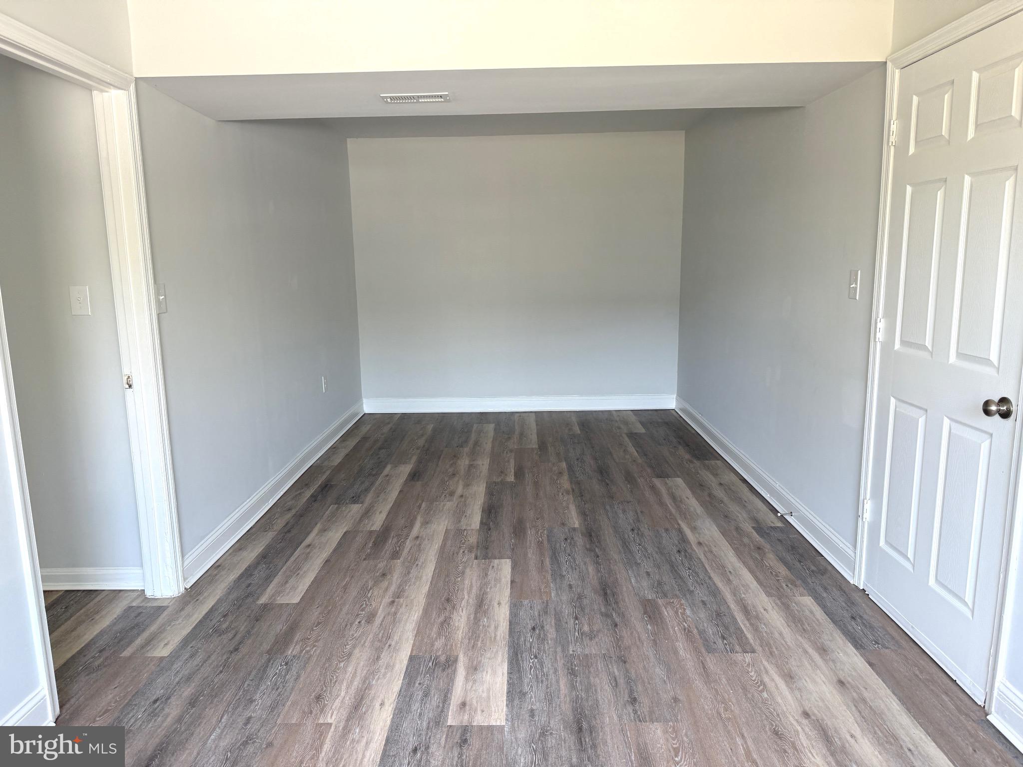 SYCAMORE VILLAGE - Residential