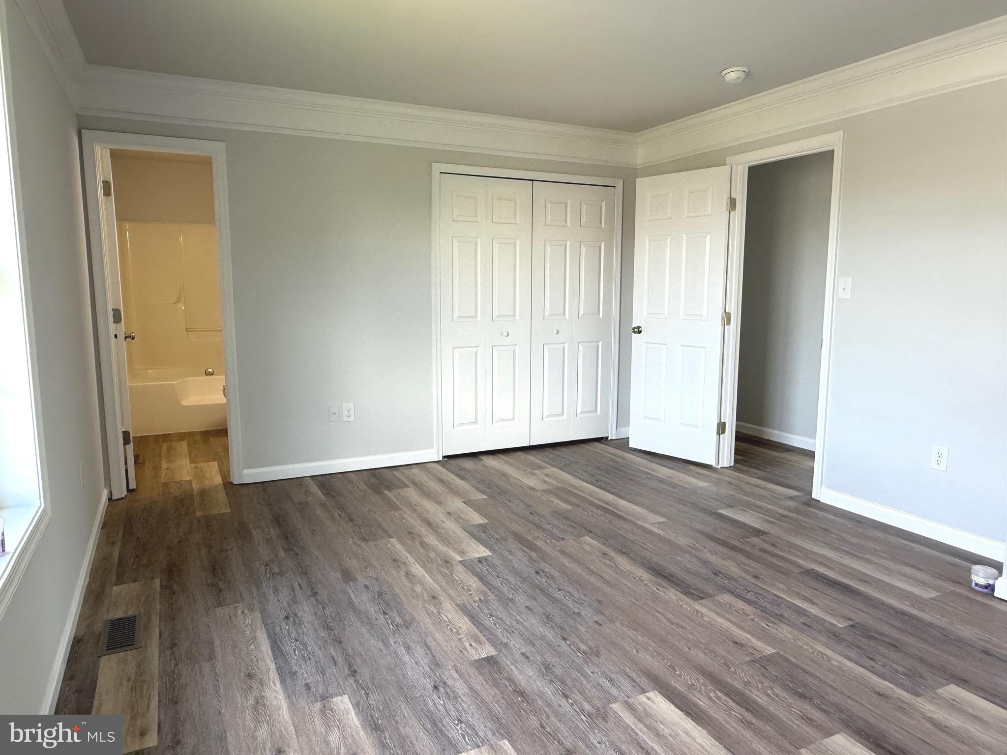 SYCAMORE VILLAGE - Residential