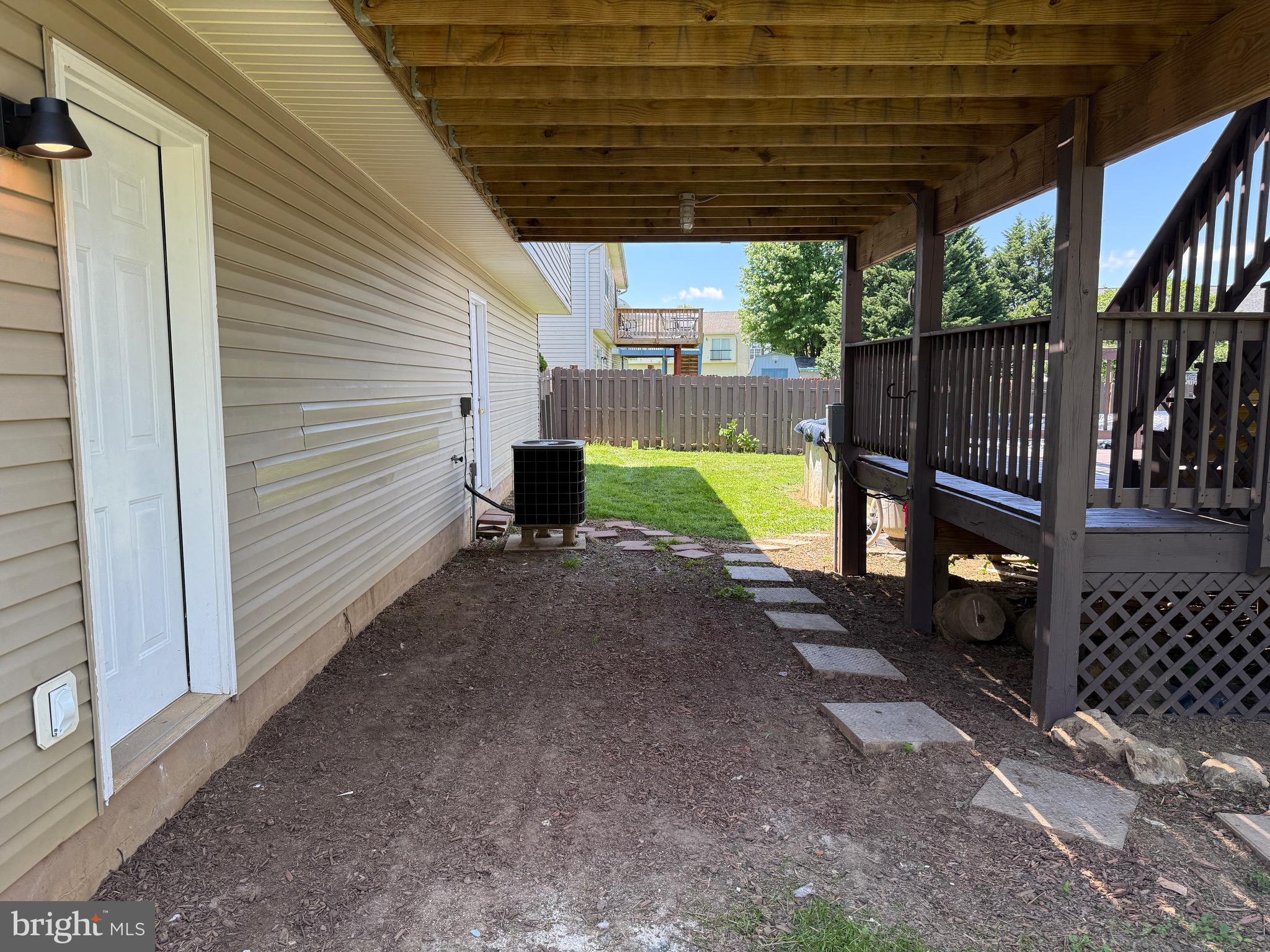 SYCAMORE VILLAGE - Residential