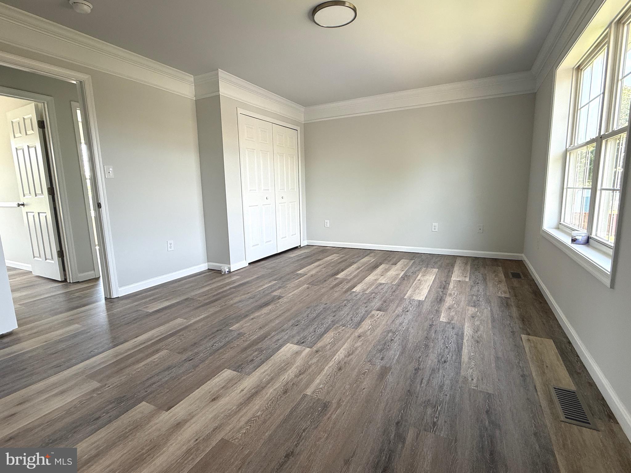 SYCAMORE VILLAGE - Residential