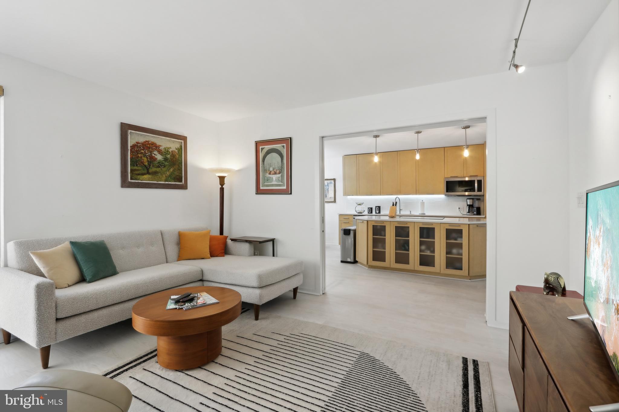 PENN'S LANDING - Residential