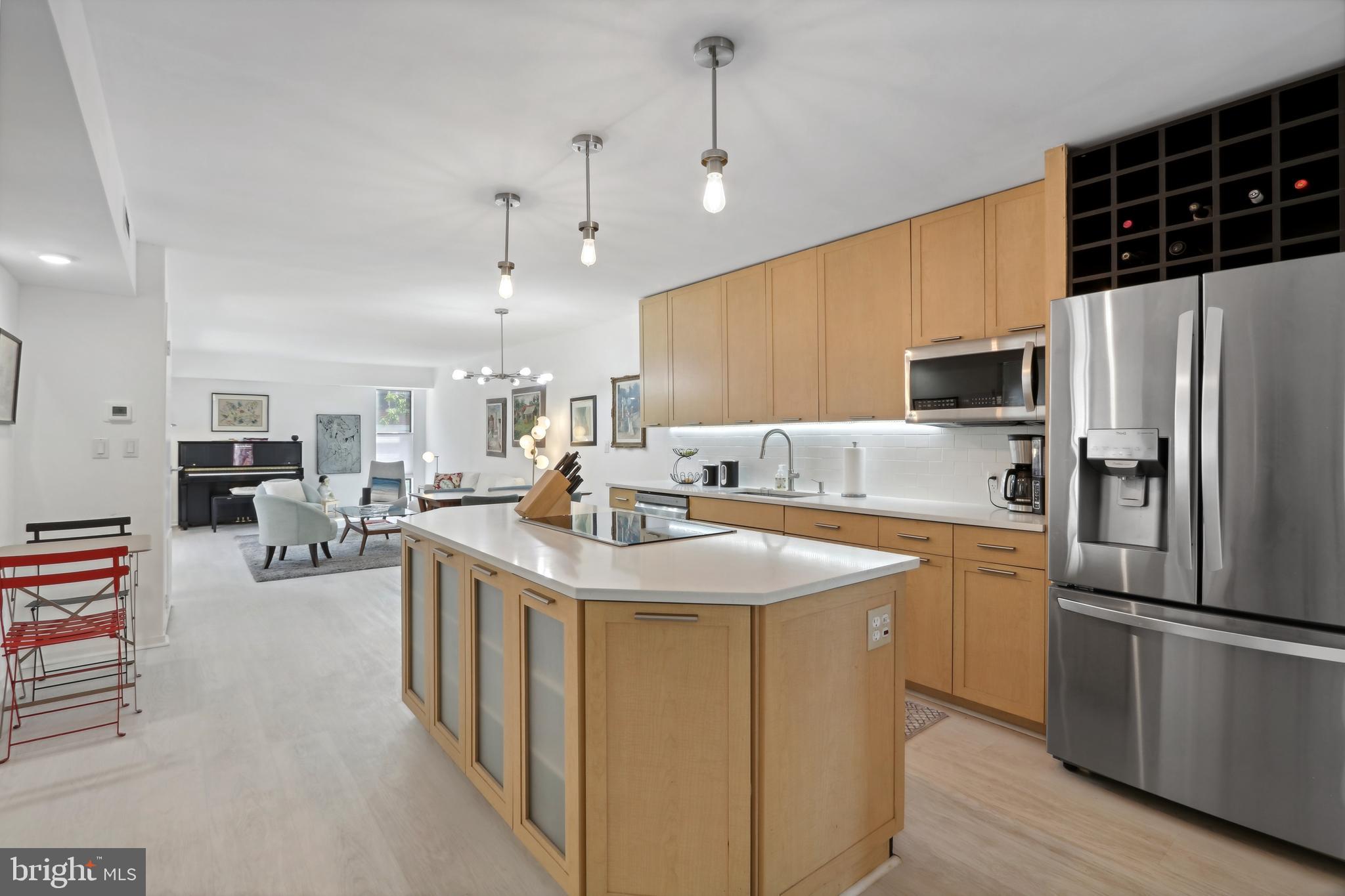 PENN'S LANDING - Residential