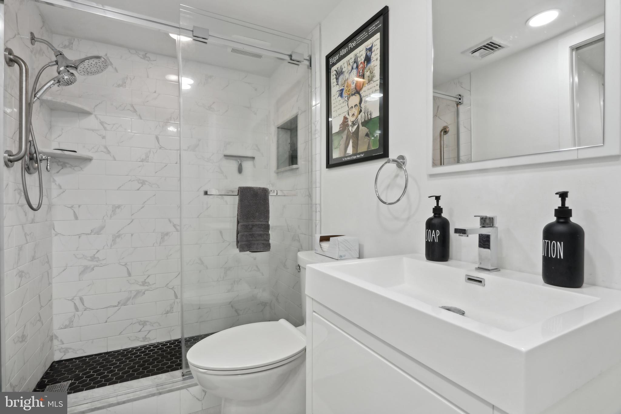 PENN'S LANDING - Residential