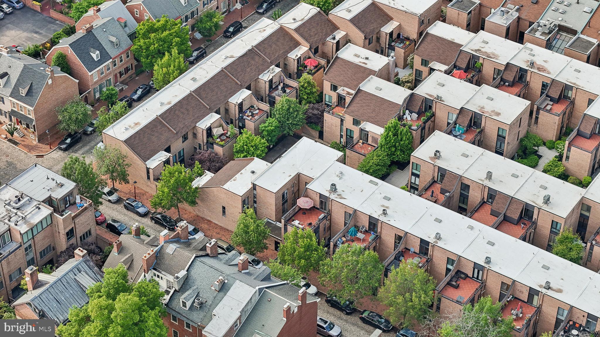 PENN'S LANDING - Residential