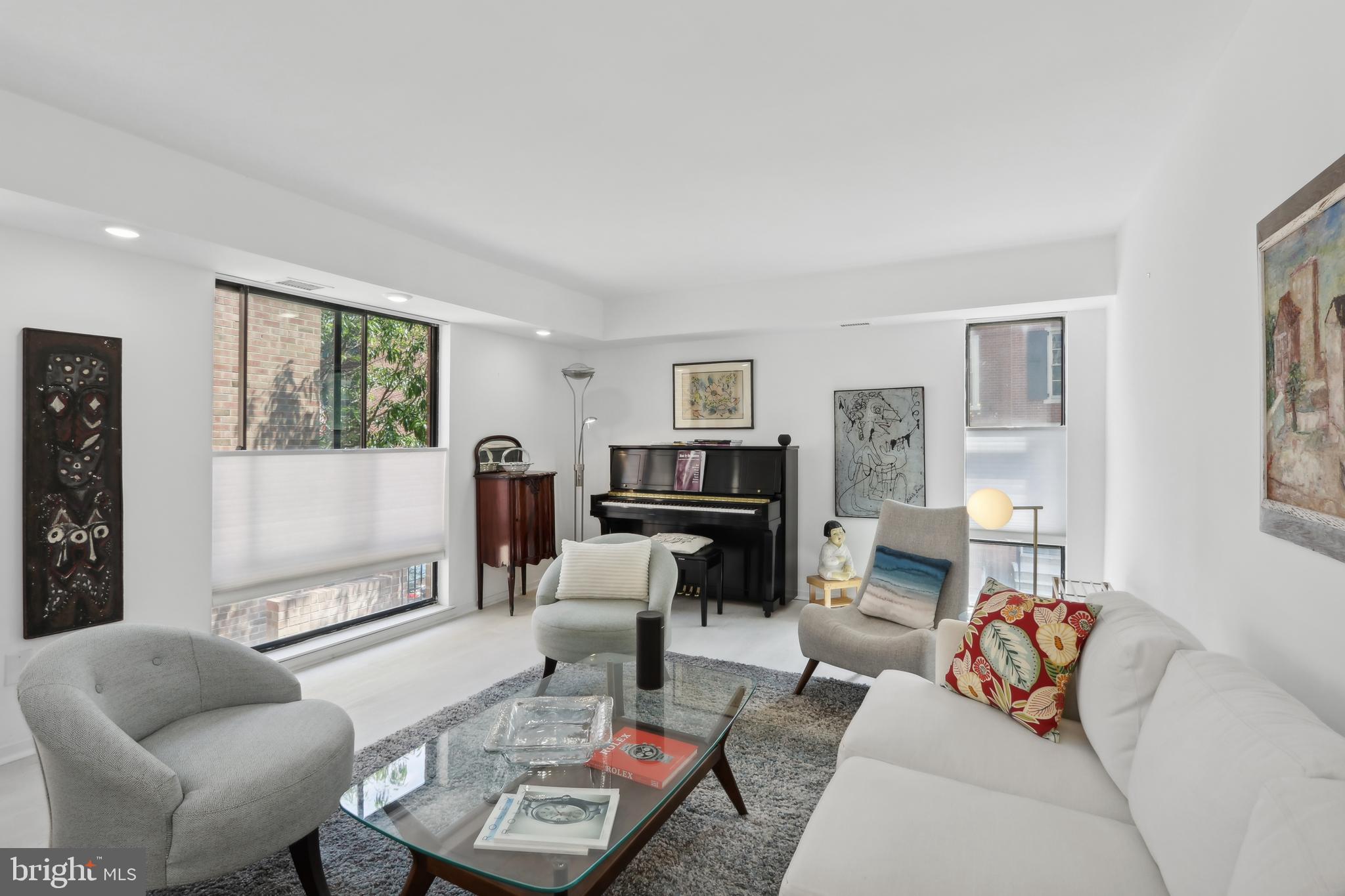 PENN'S LANDING - Residential