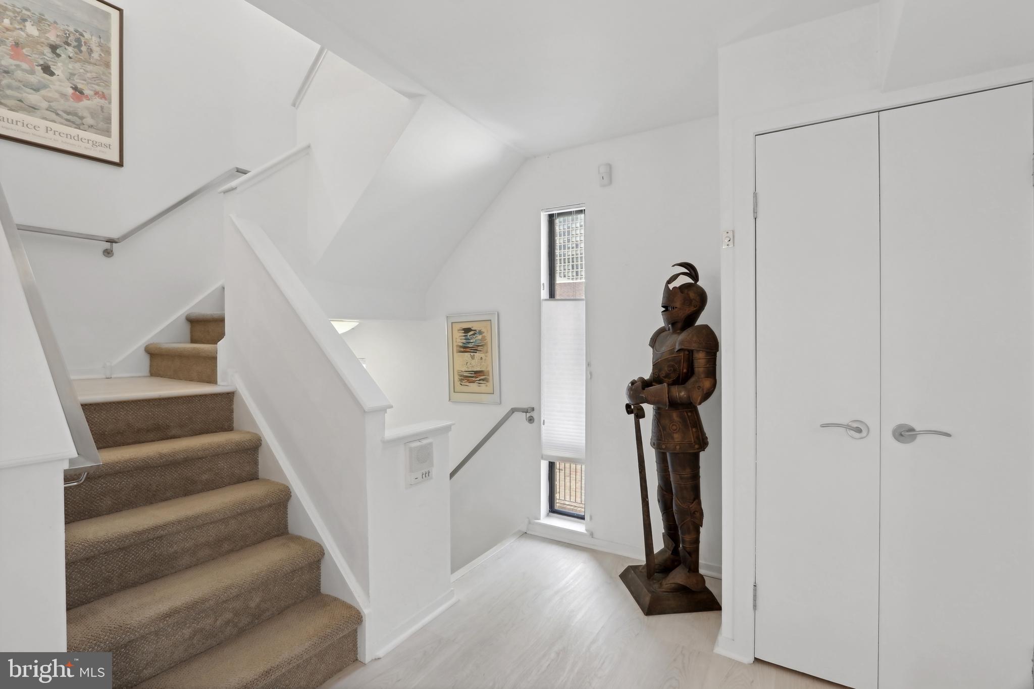 PENN'S LANDING - Residential