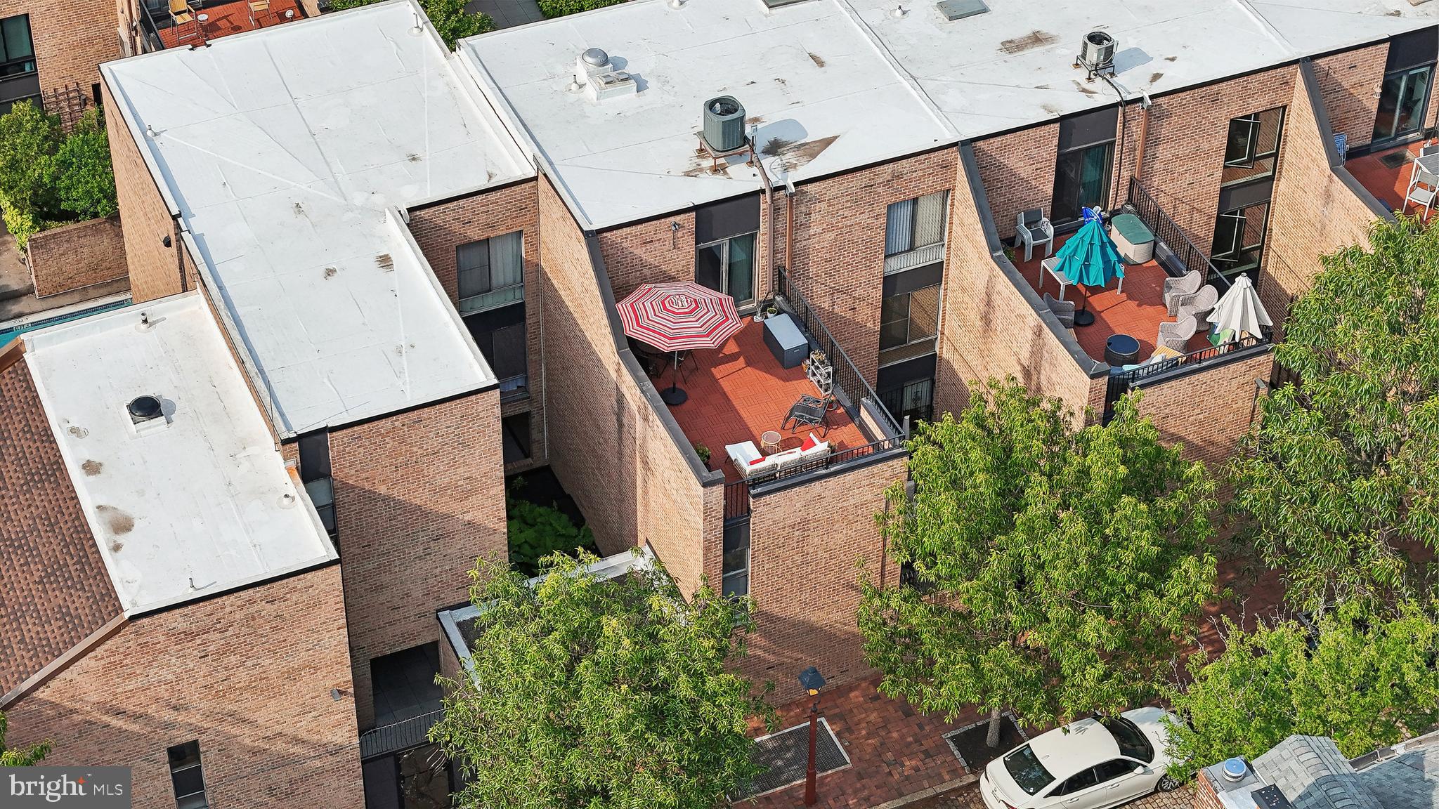 PENN'S LANDING - Residential