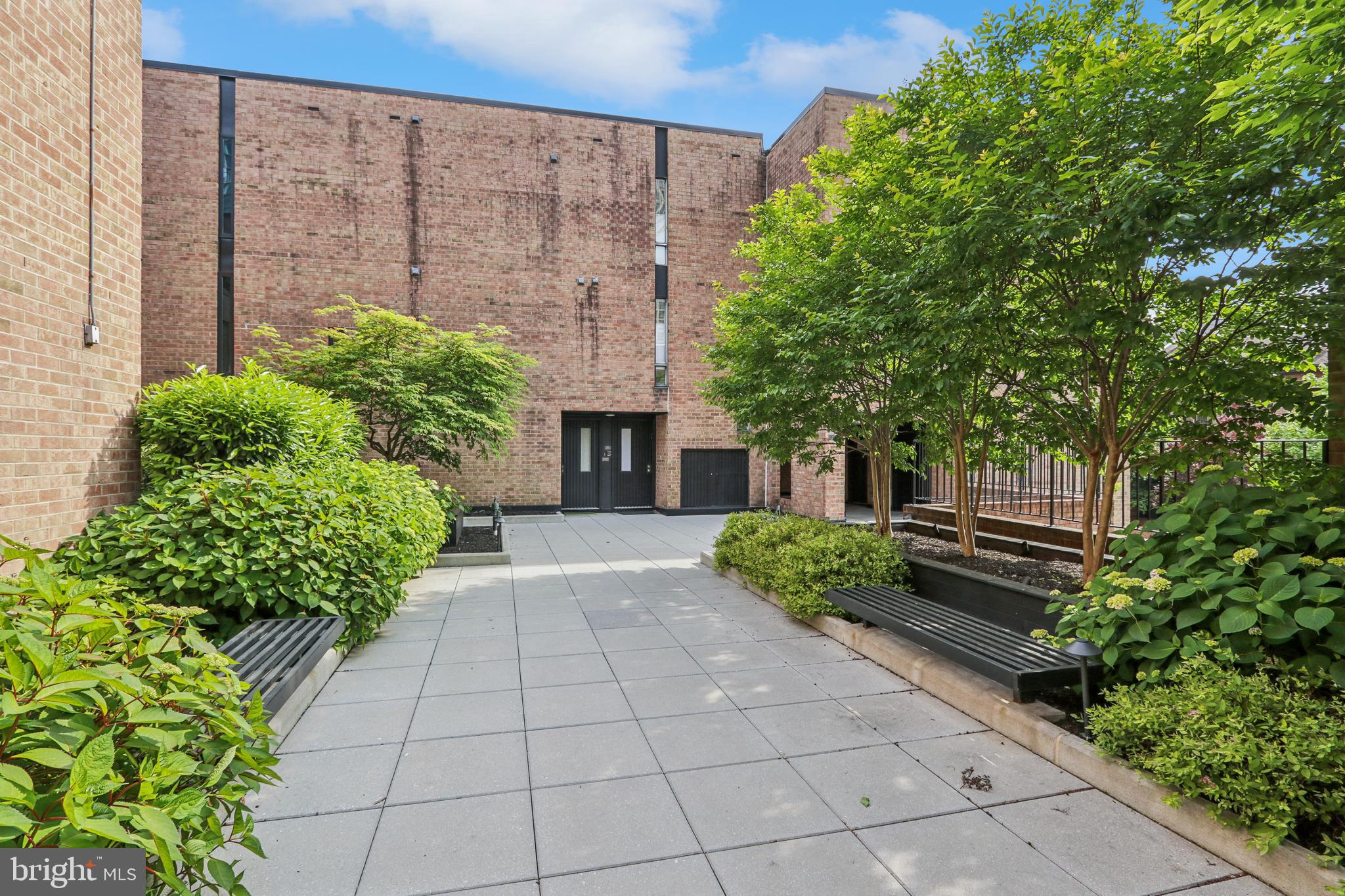 PENN'S LANDING - Residential