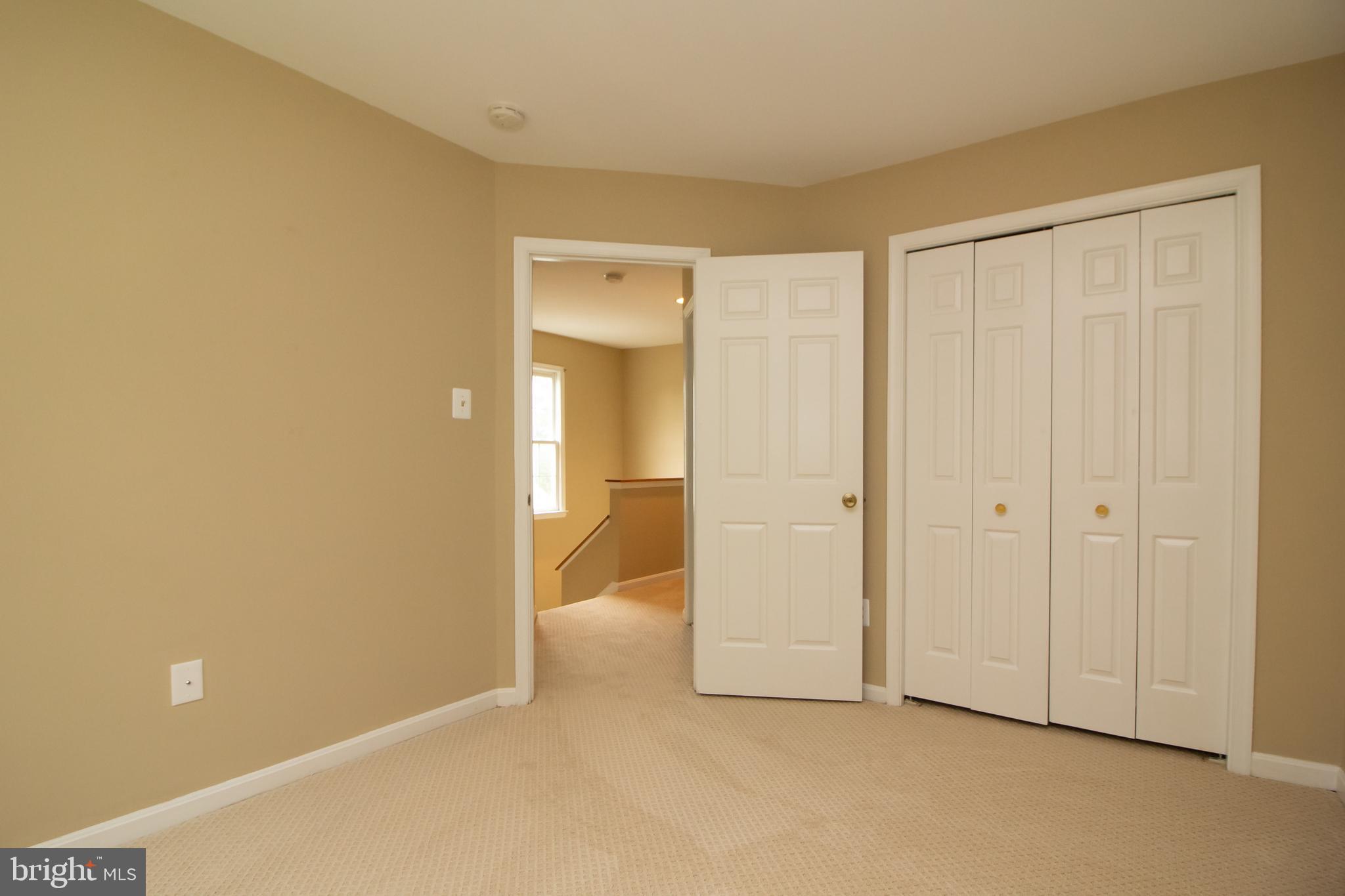 TOLL HOUSE - Residential