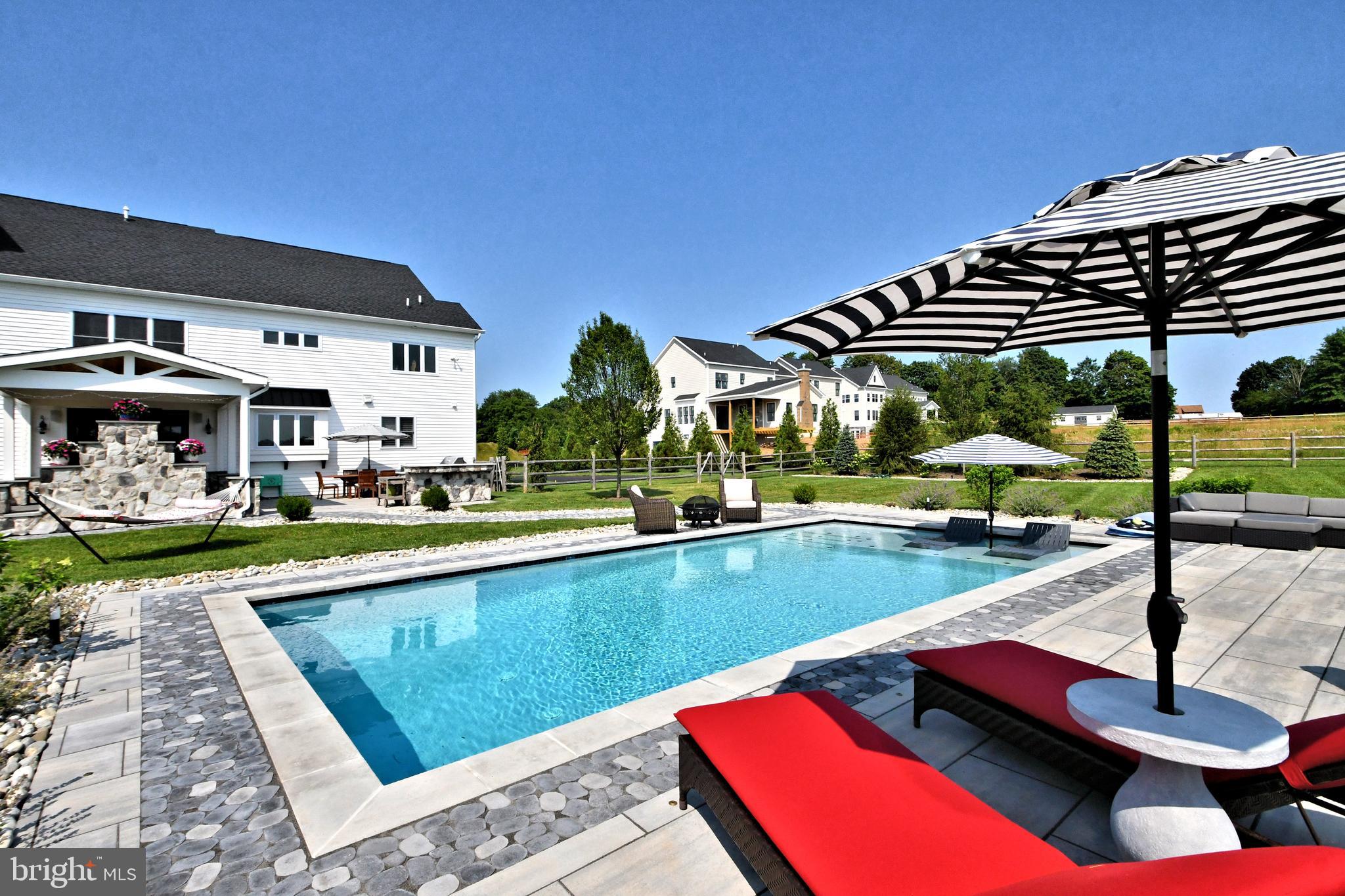 THE VINEYARD - Residential